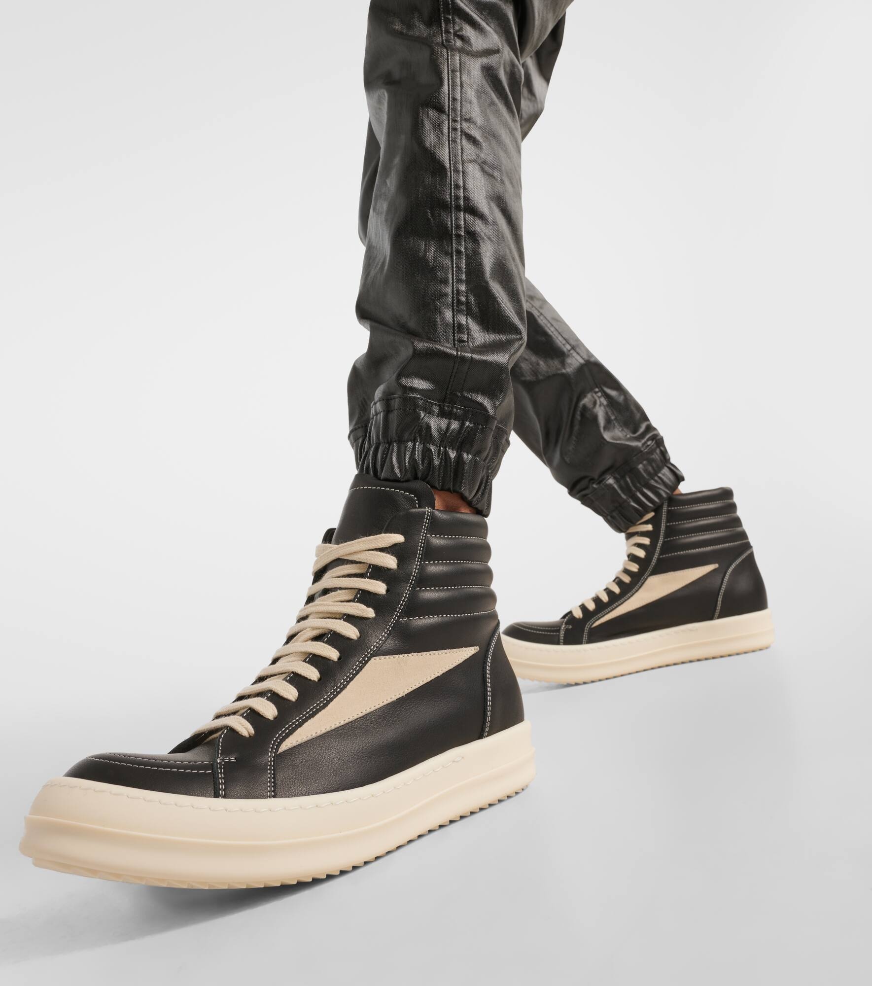 Vintage leather high-top sneakers - 7