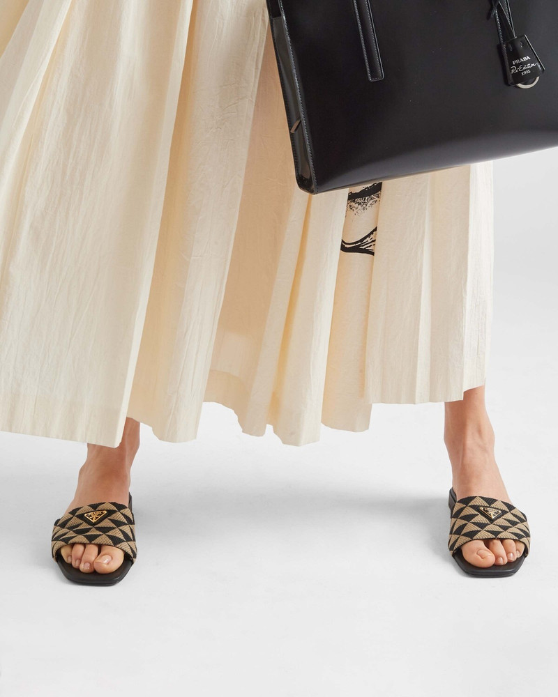 Embroidered fabric slides 3