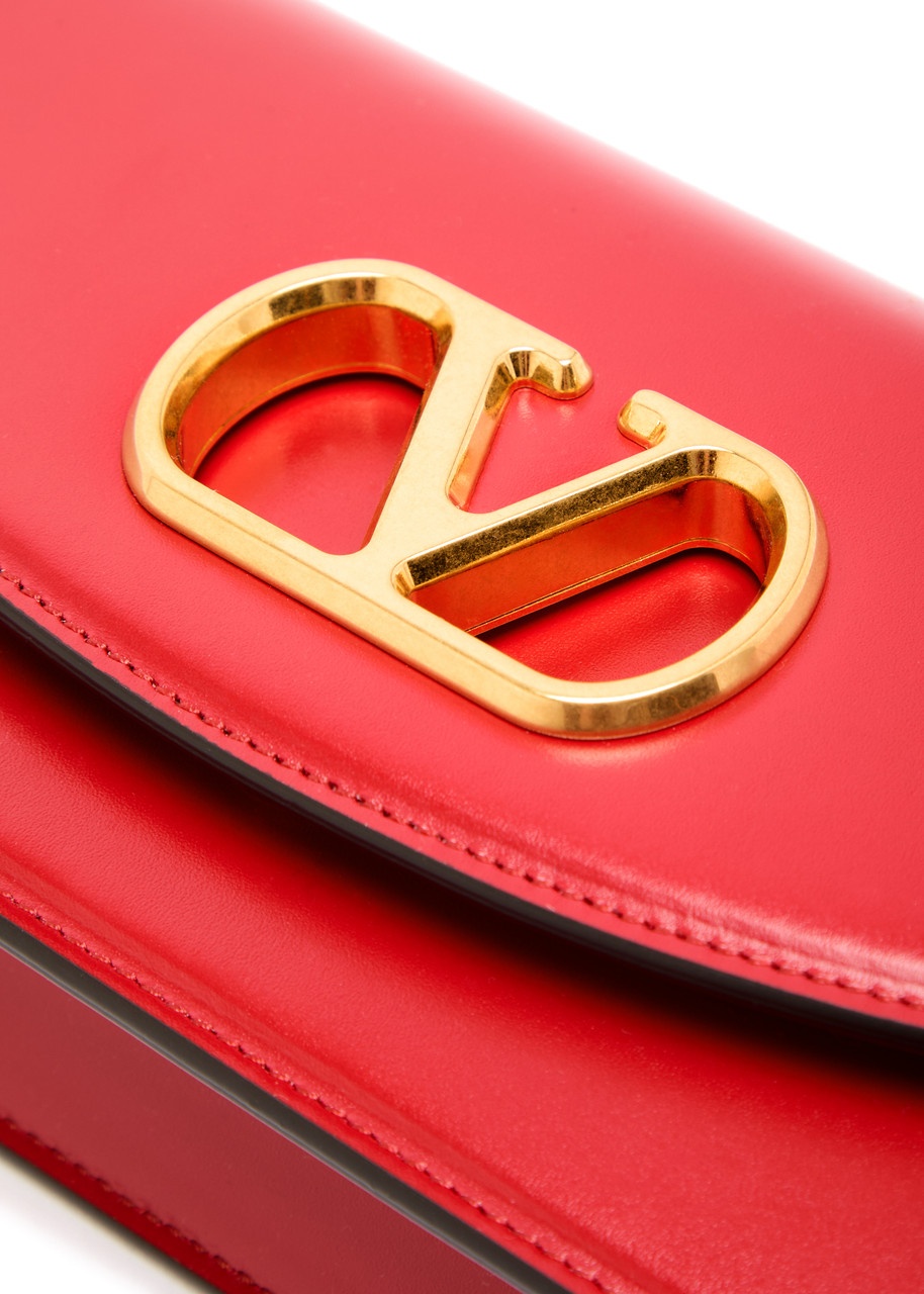 Valentino Garavani Vain Small Leather Clutch - 3