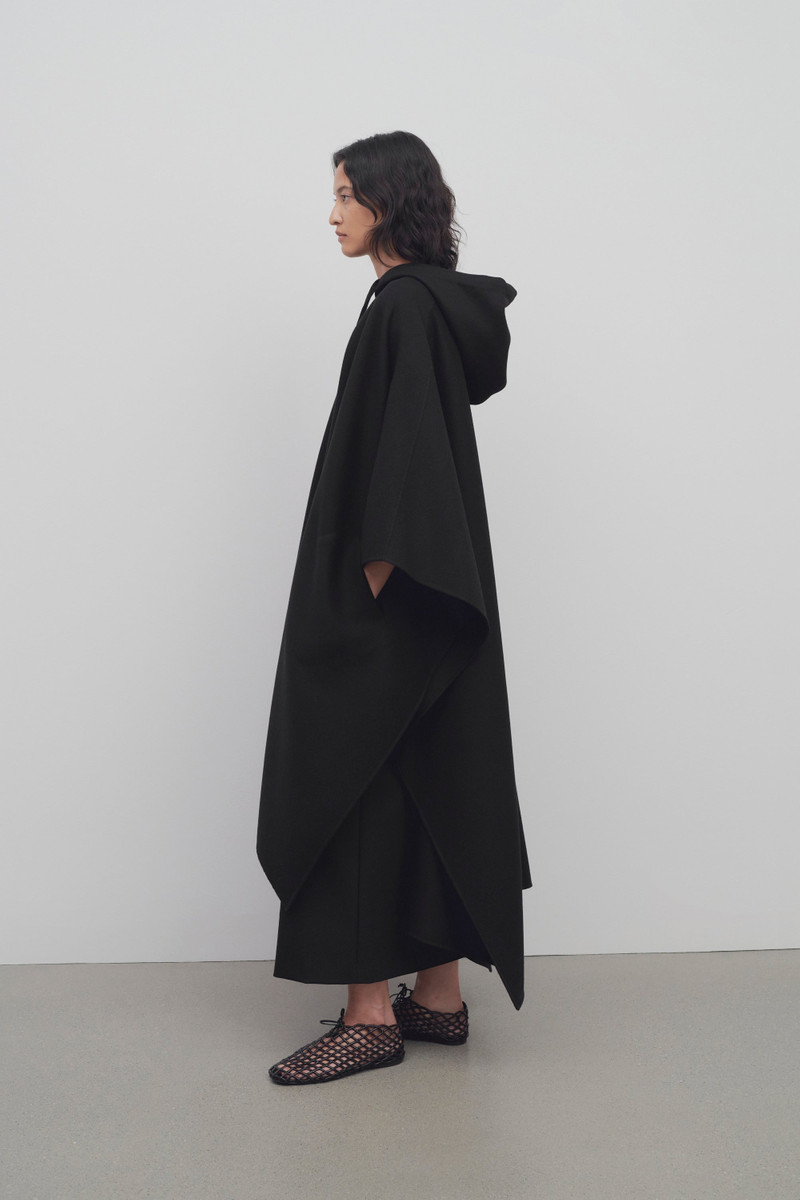 Rianelle Coat in Cashmere 4