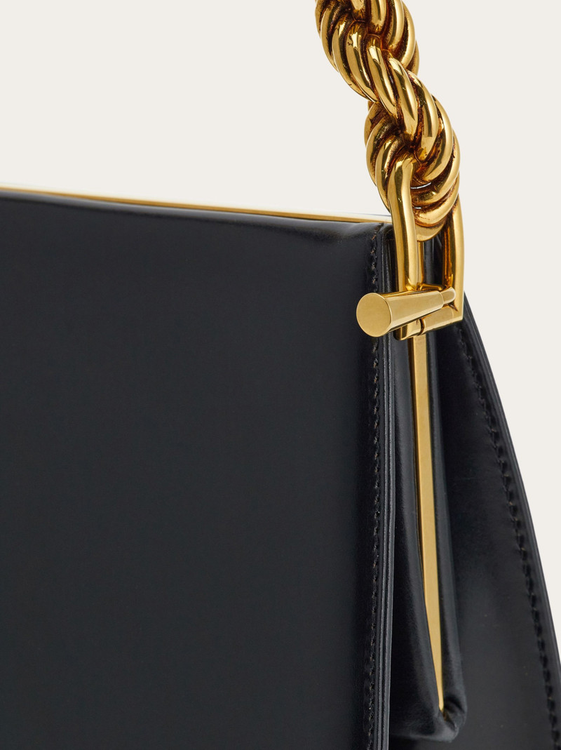 Semi-rigid handbag (S) 6