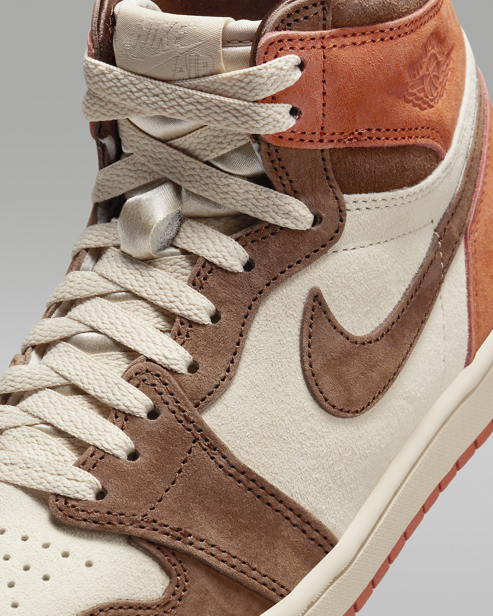 Women's Air Jordan 1 Retro High SP Shoes - 7