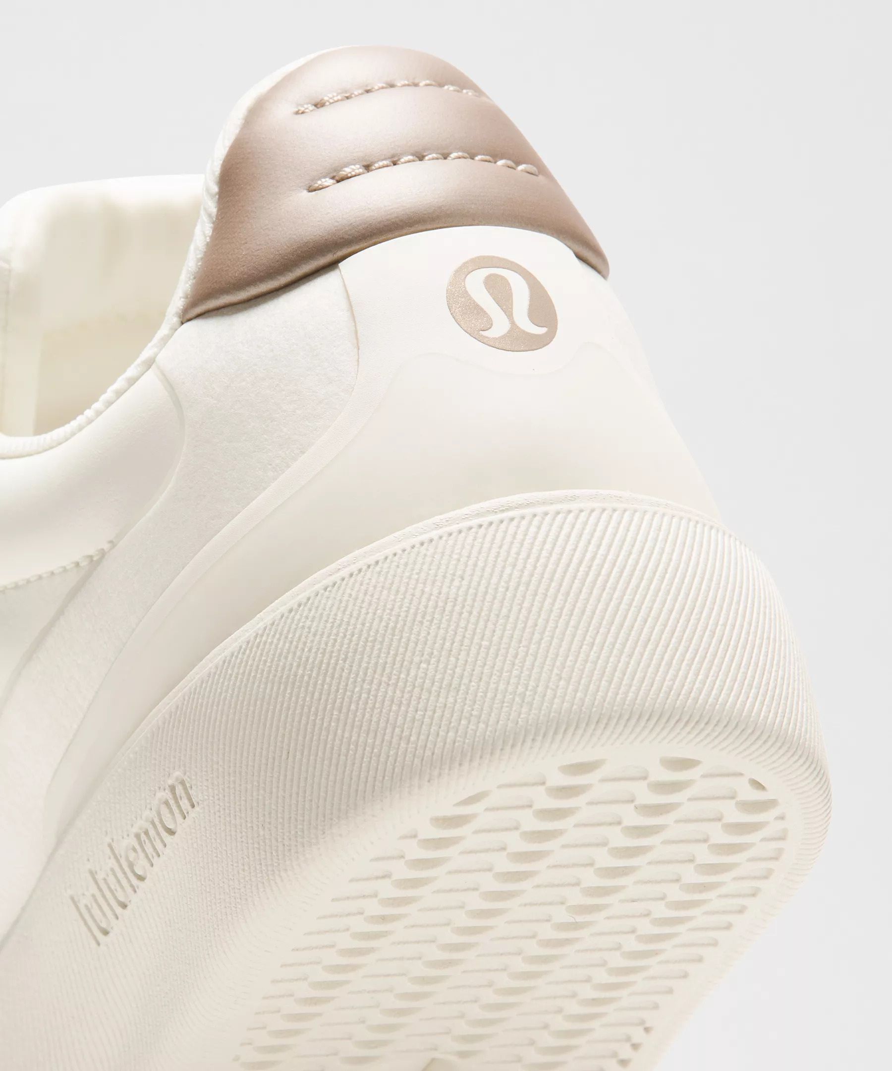Women's Cityverse Sneaker - 9