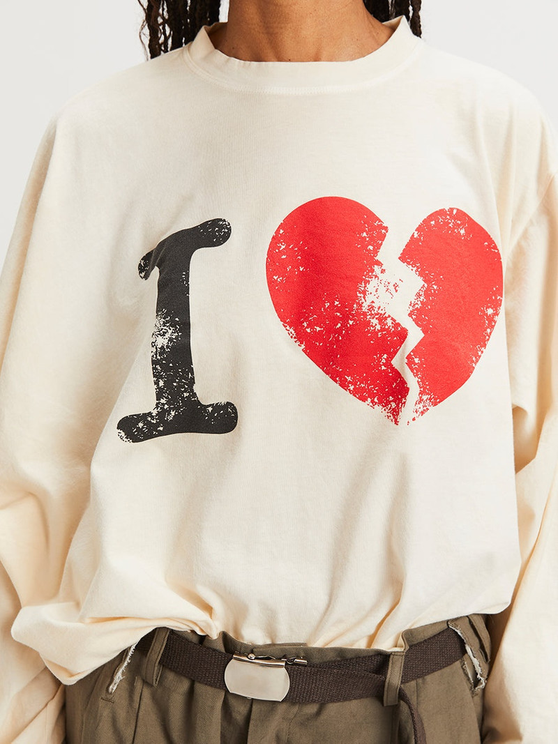 Magliano | I Suffer Twisted Tee Oyster White 5