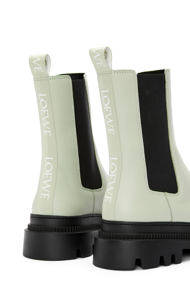 Chelsea boot in calfskin 4