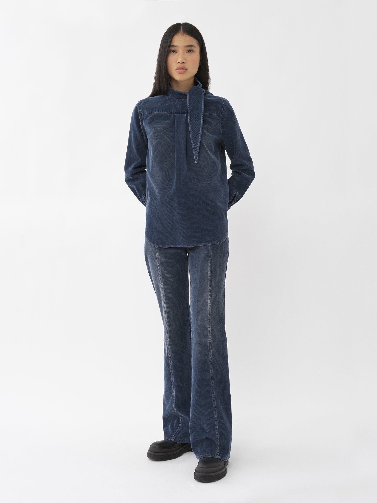 KNOTTED TIE BLOUSE - 4