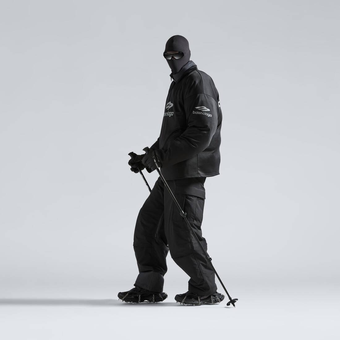 BALENCIAGA Men's Skiwear - 3xl Ski Sneaker in Black | REVERSIBLE