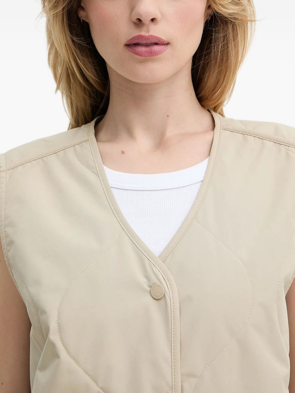 quilted button-fastening gilet - 4