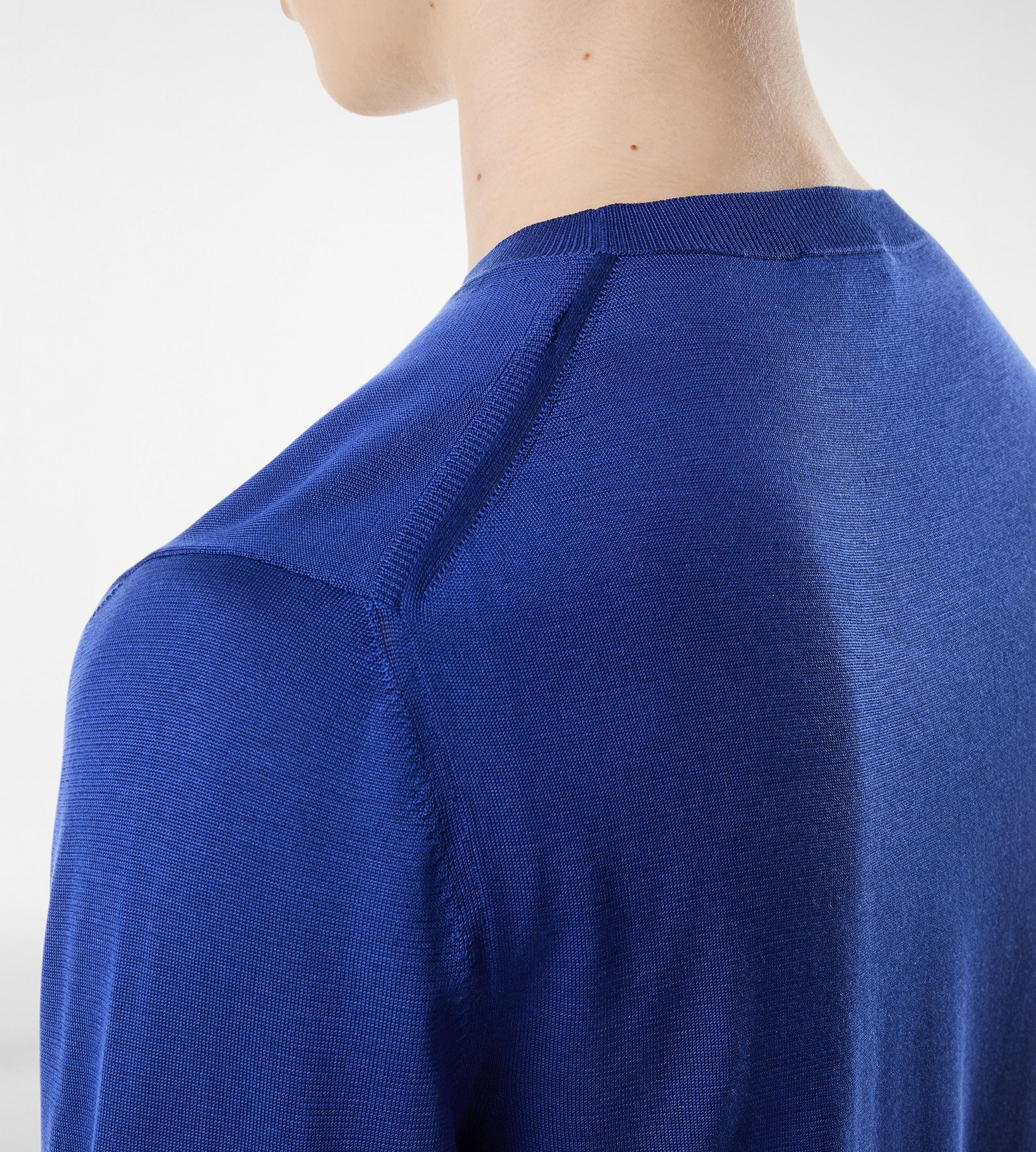 FLUID SILK CREW NECK - 2