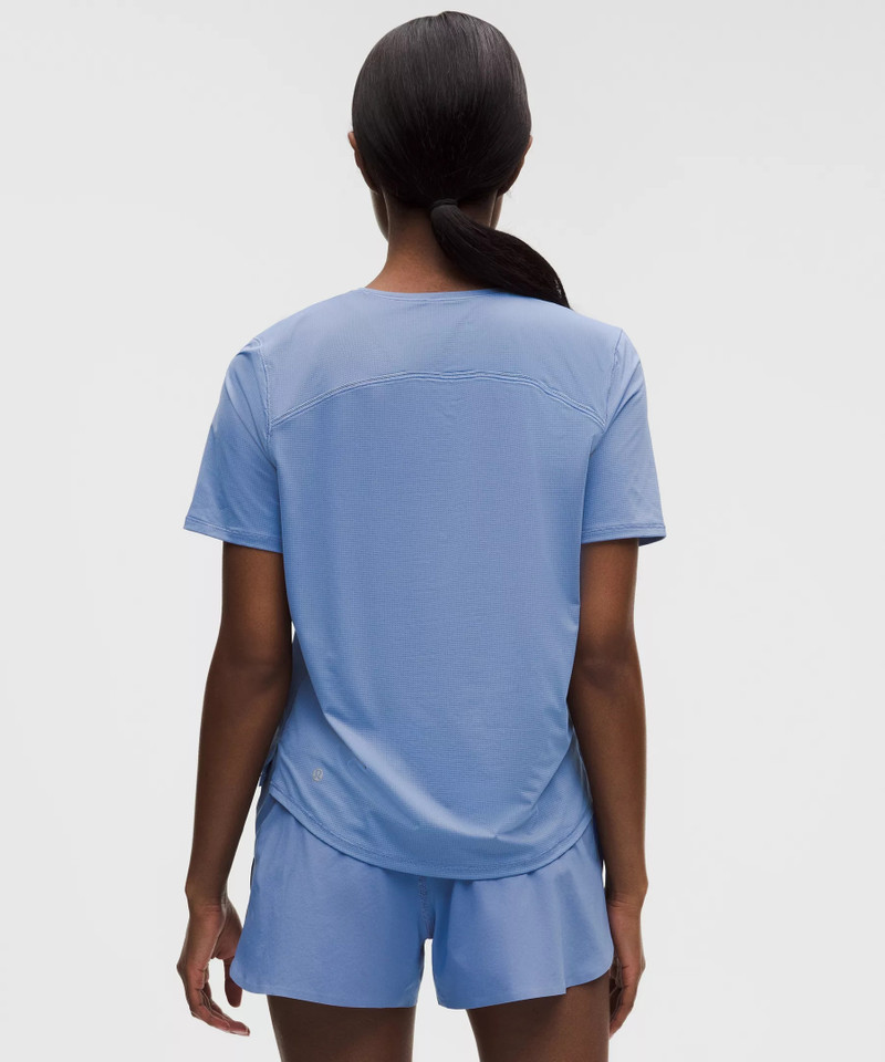 Lightweight Running Short-Sleeve Shirt 3
