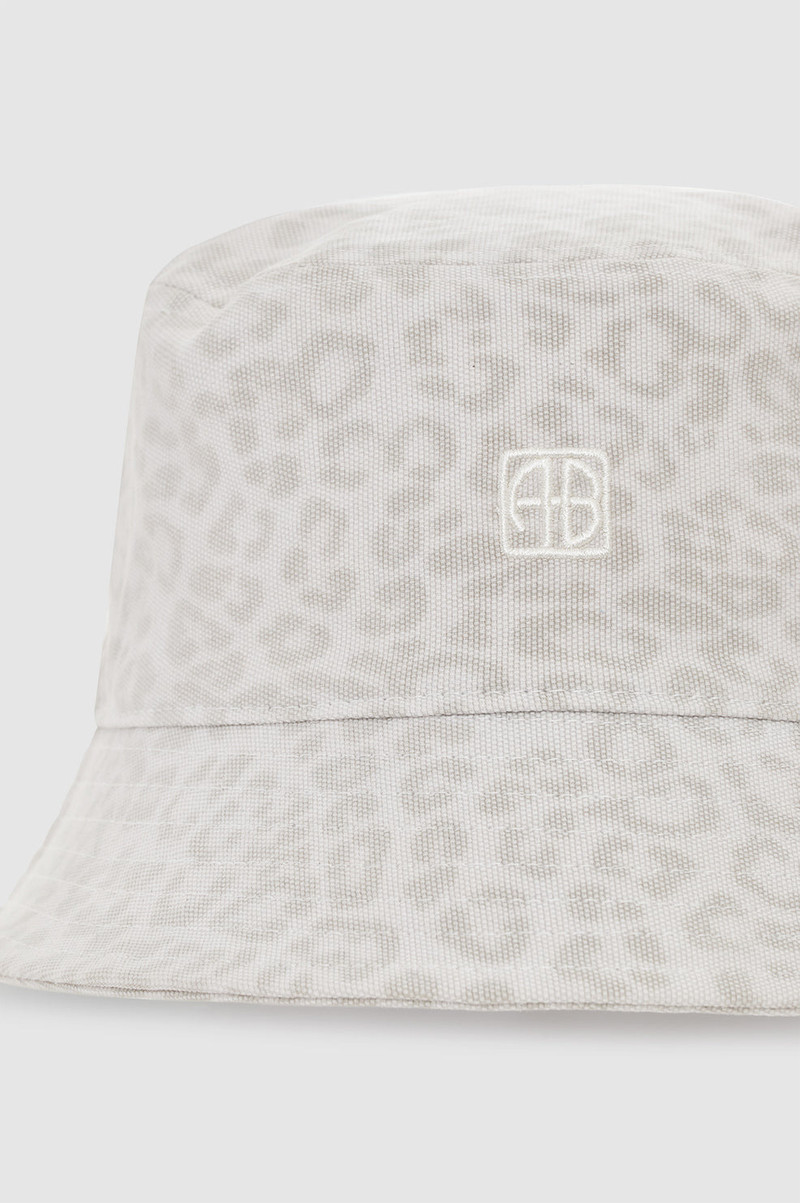 Nicks Bucket Hat - Washed White Leopard 3