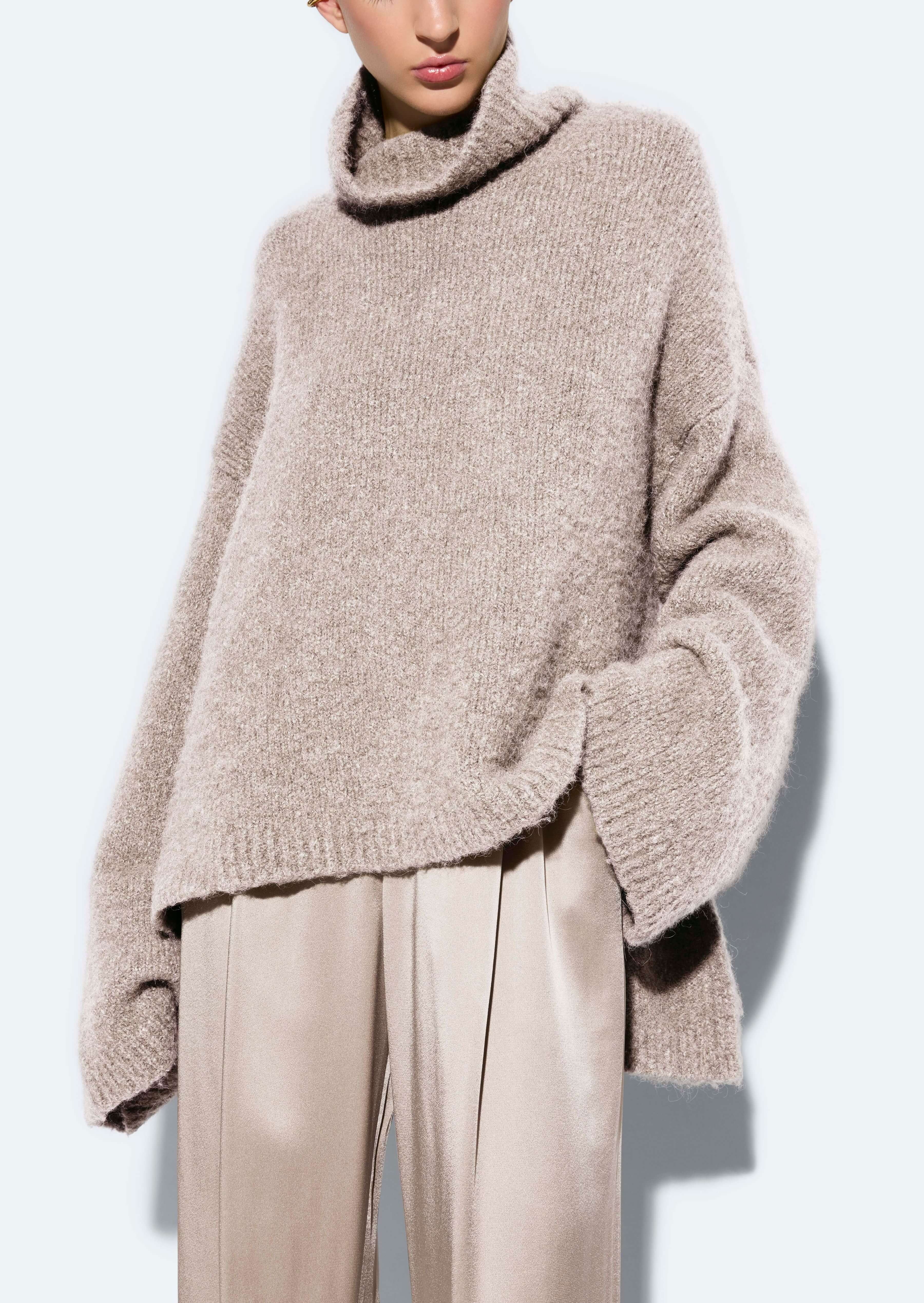Alpaca Oversized Turtleneck Sweater - 4