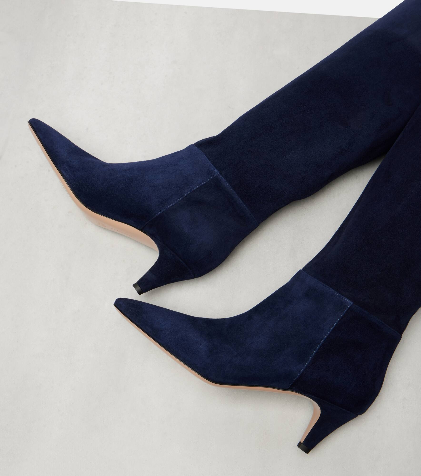 Pointy 55 suede knee-high boots - 5