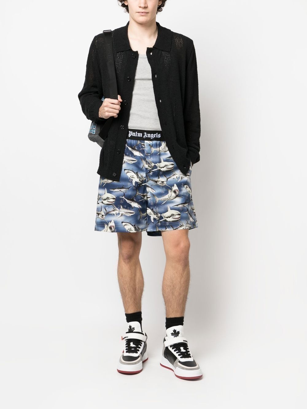 shark-print logo-waist shorts - 2