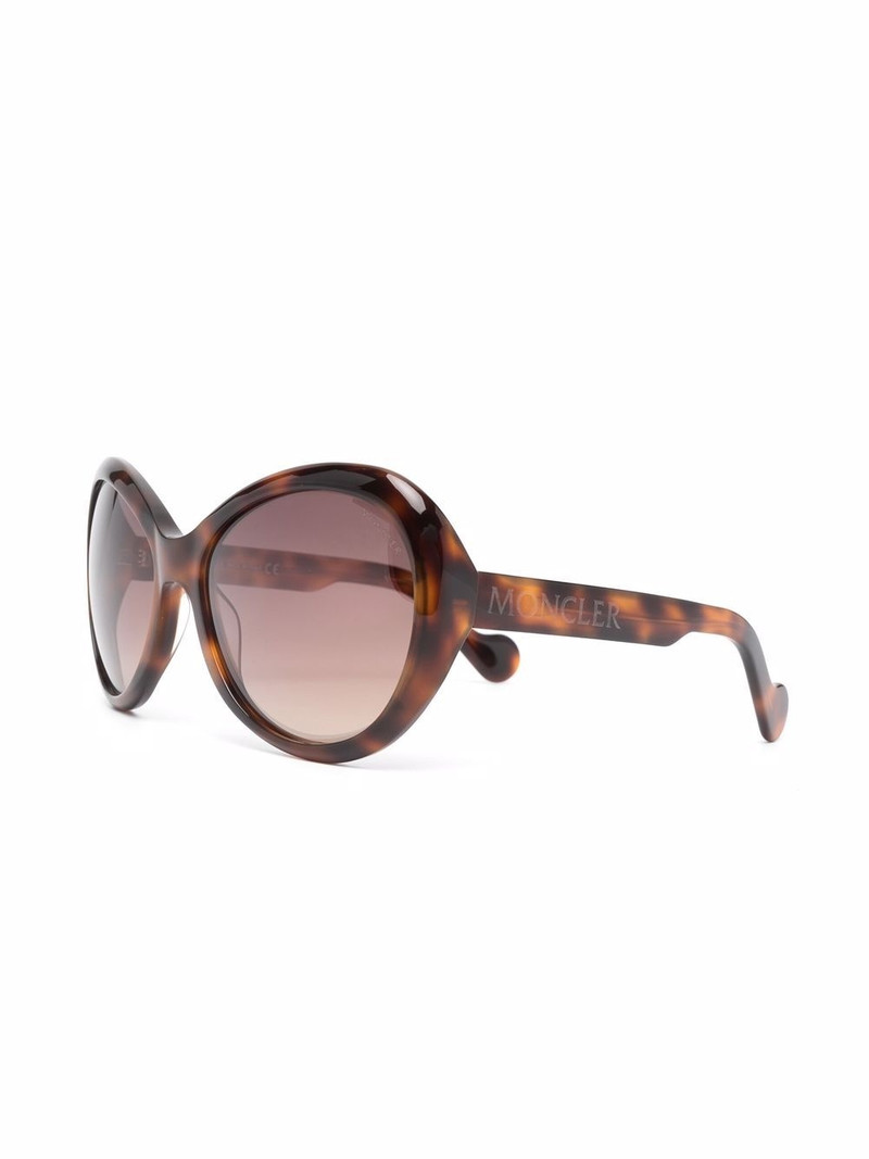 Moncler Bellux cat eye-frame sunglasses outlook