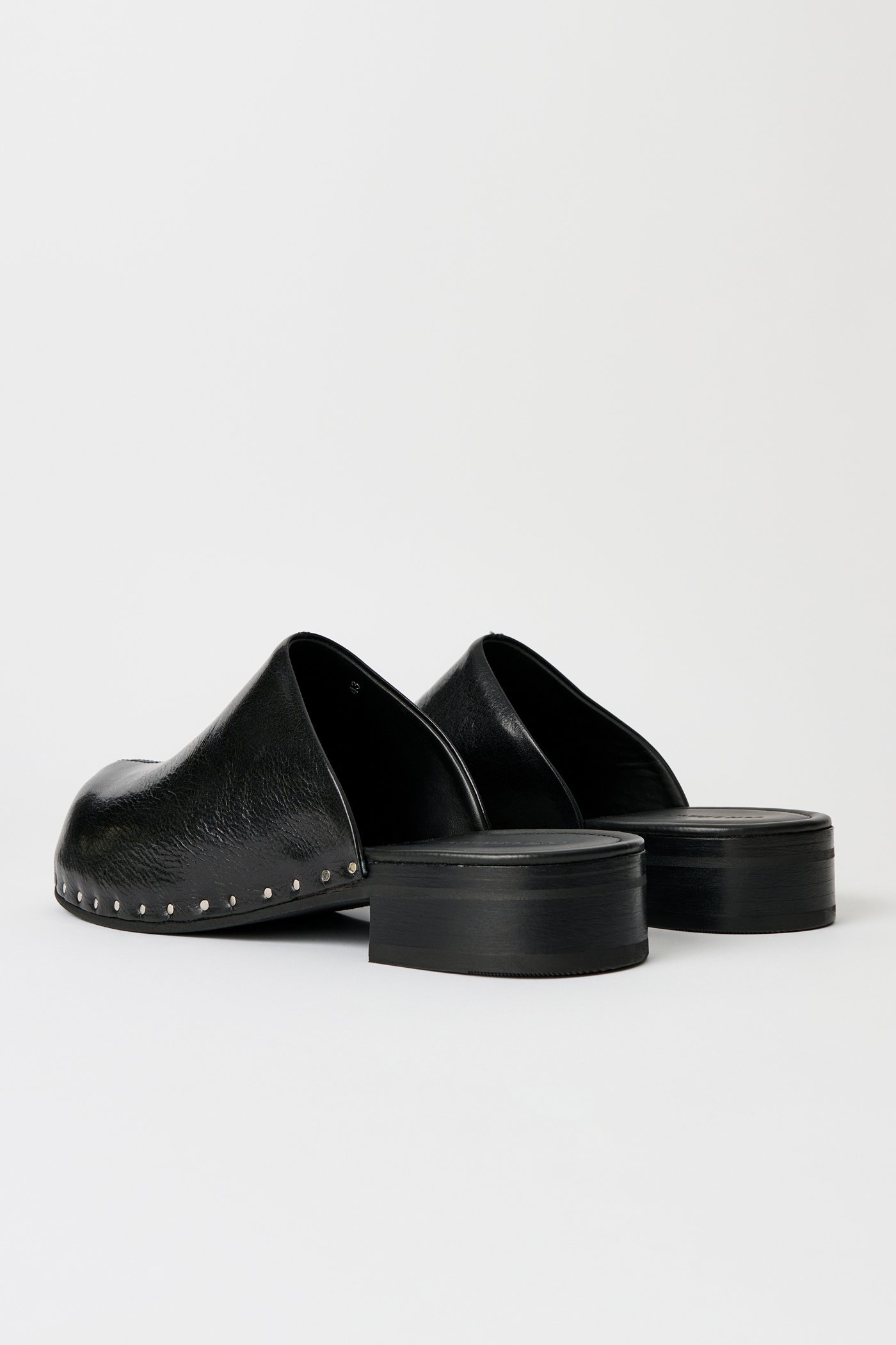 Naoto Clog Black Supple Cow Hide - 5
