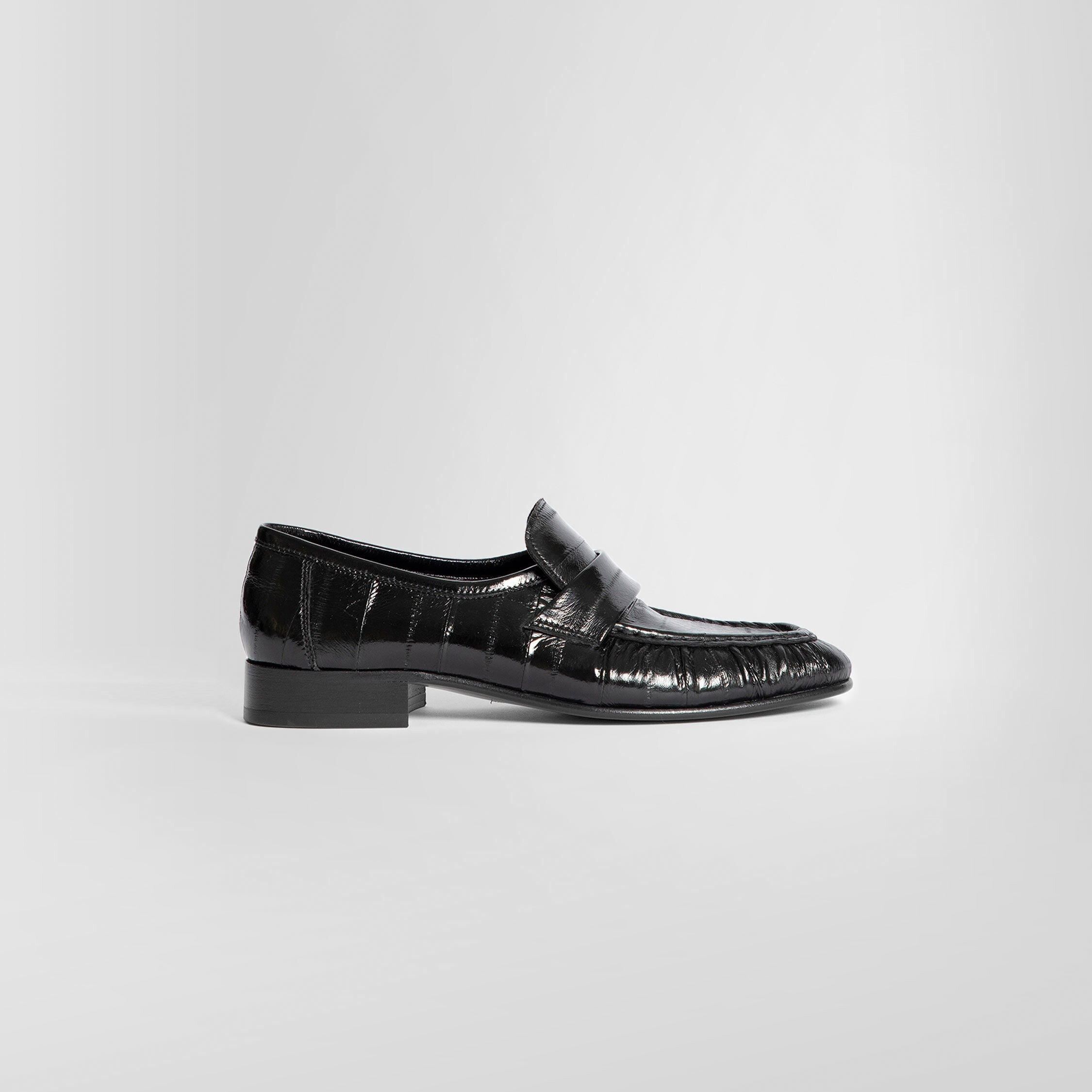 THE ROW WOMAN BLACK LOAFERS - 7