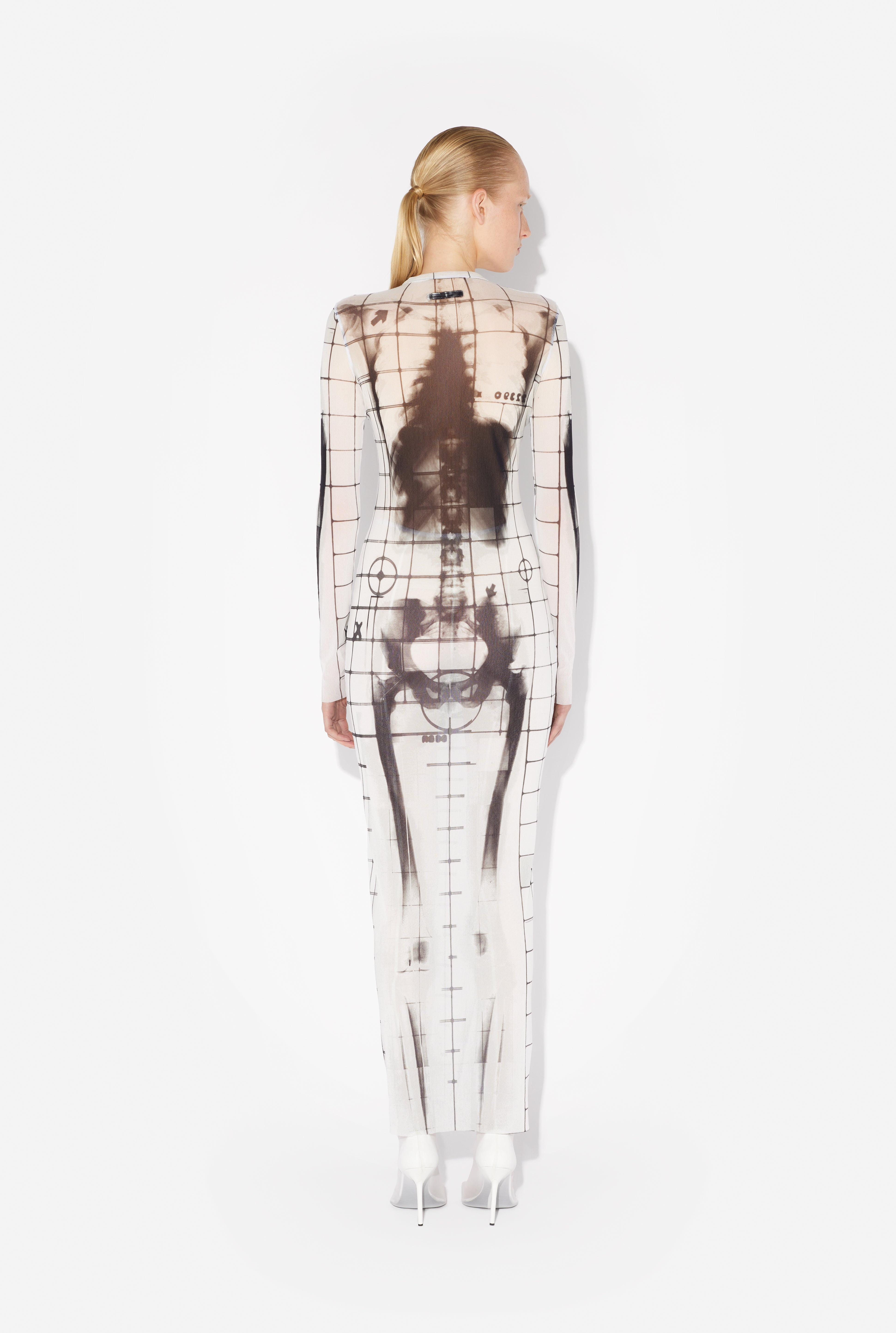 THE LONG WHITE SQUELETOR DRESS - 3