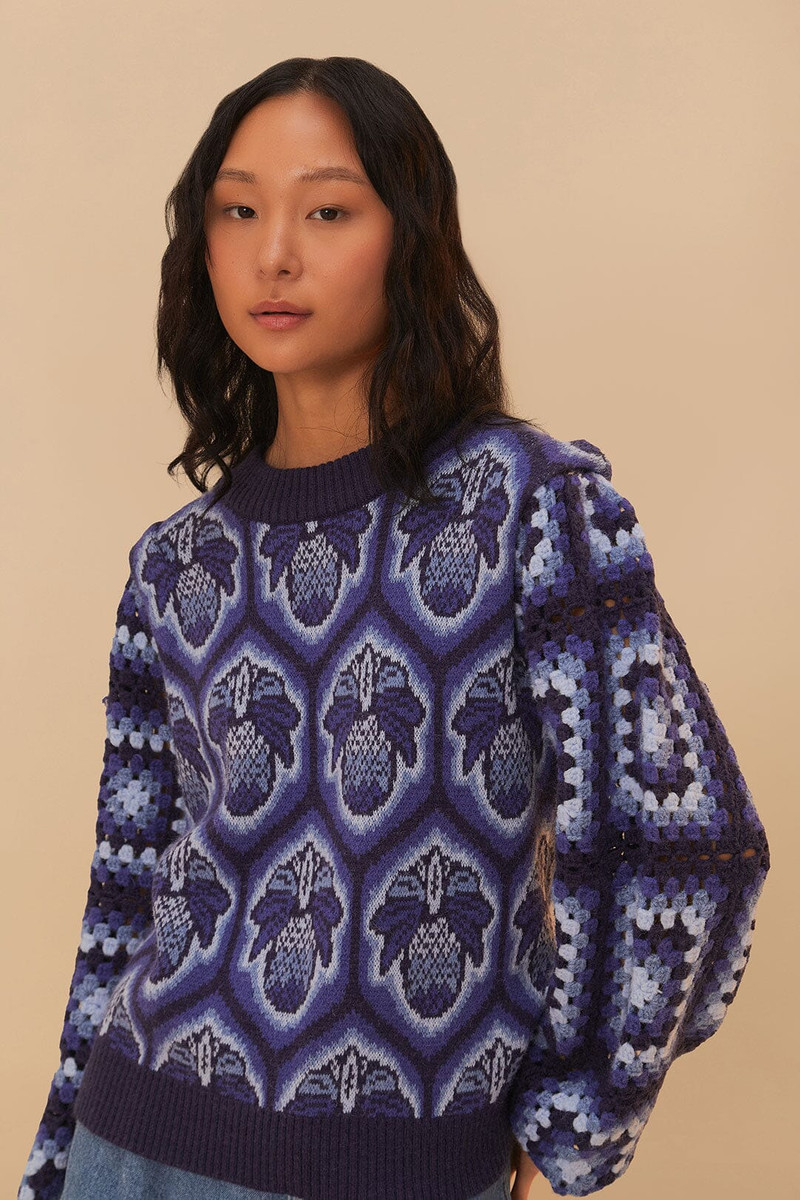 Blue Pinneaple Cobogo Knit Sweater 1
