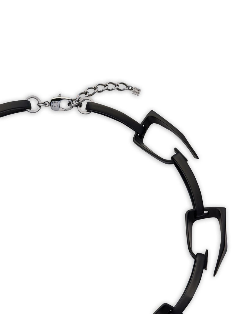 Giv Cut large necklace 3