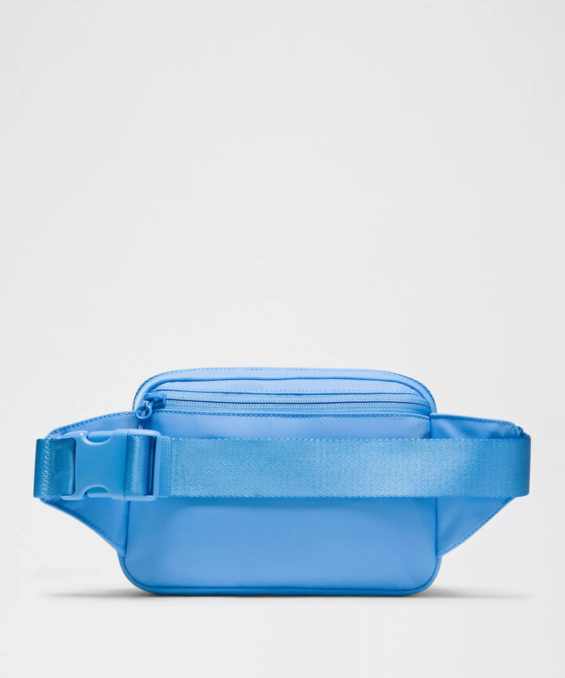 Everywhere Belt Bag Large 2L 3