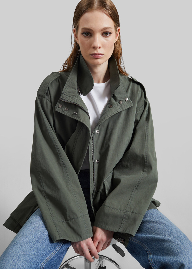 Low Classic Two Pocket Field Jacket - Khaki 1