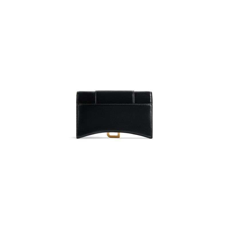 Women's Hourglass Wallet On Chain Box in Black 3