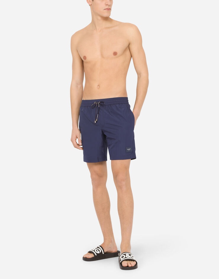 Mid-length swim trunks with branded plate - 2