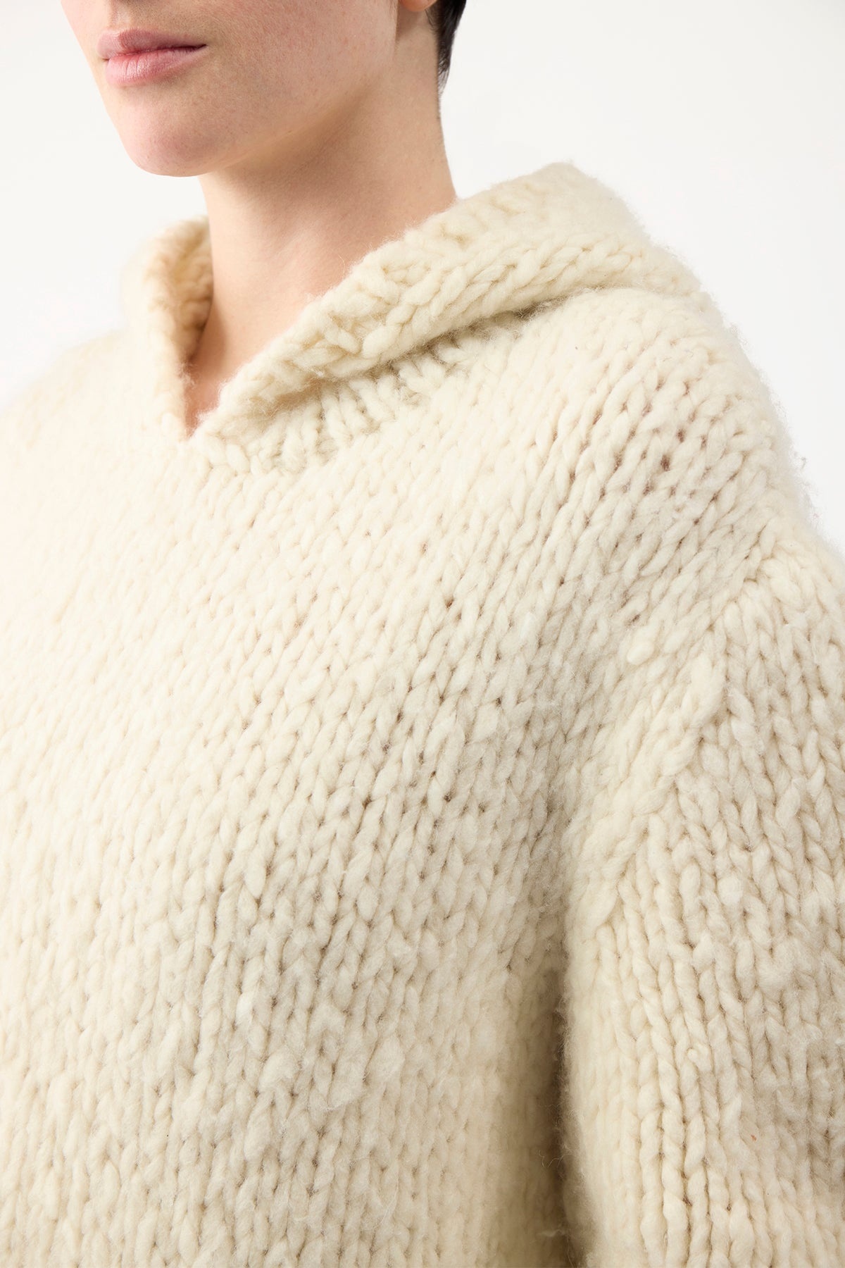 Carlton Hoodie in Ivory Welfat Cashmere - 6