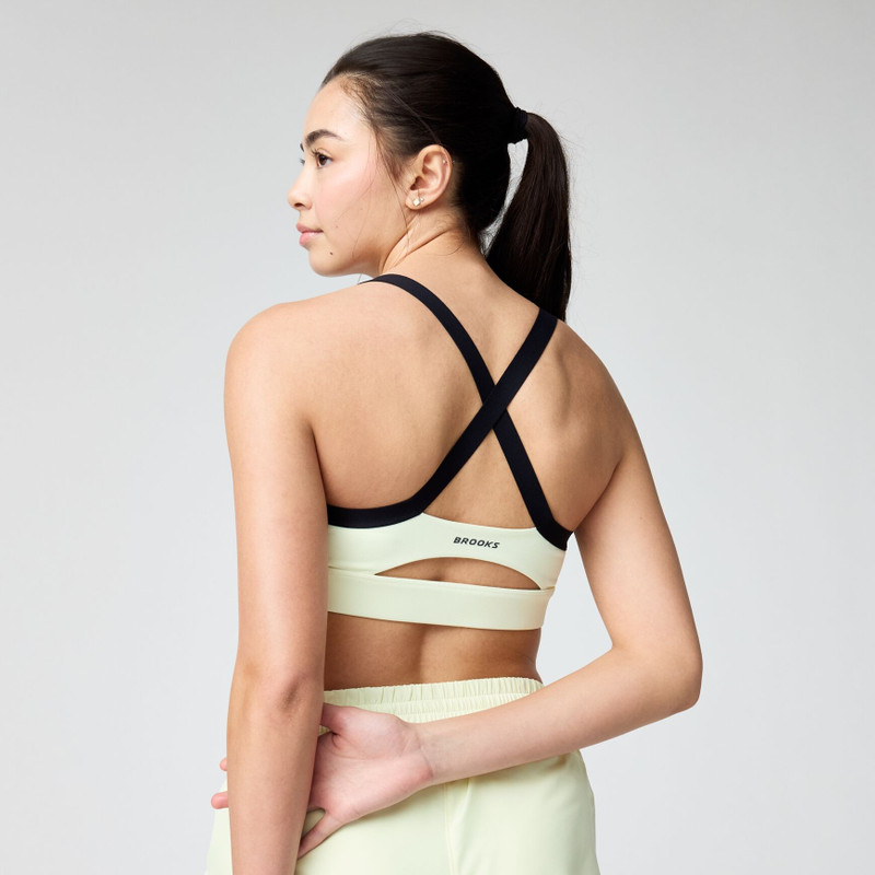 BROOKS Luxe Strappy Bra outlook