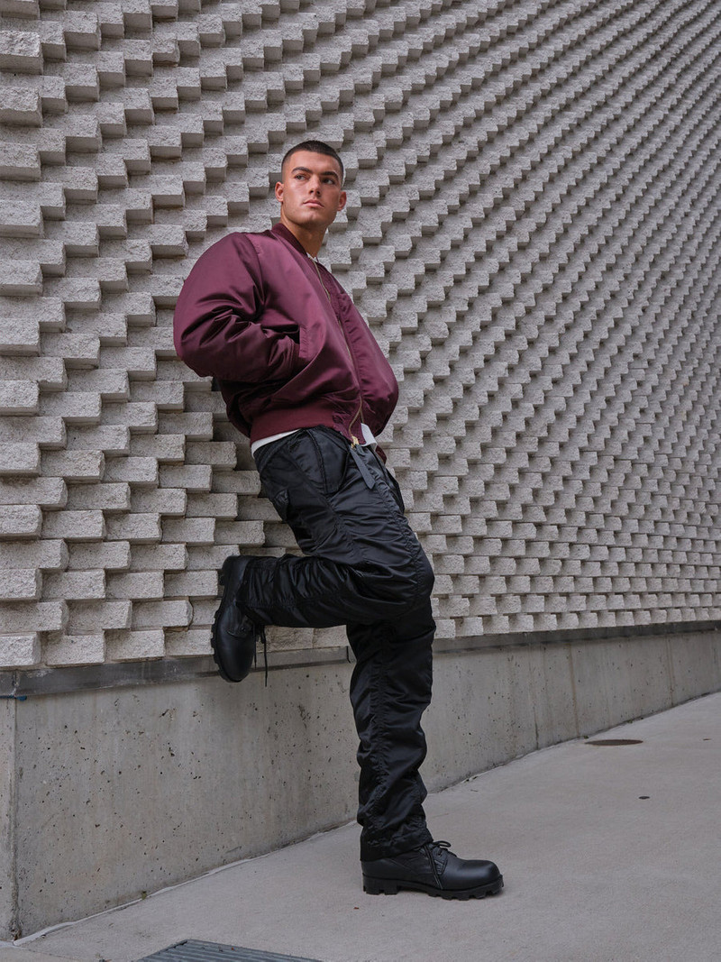 ALPHA INDUSTRIES MA-1 NYLON PANT outlook