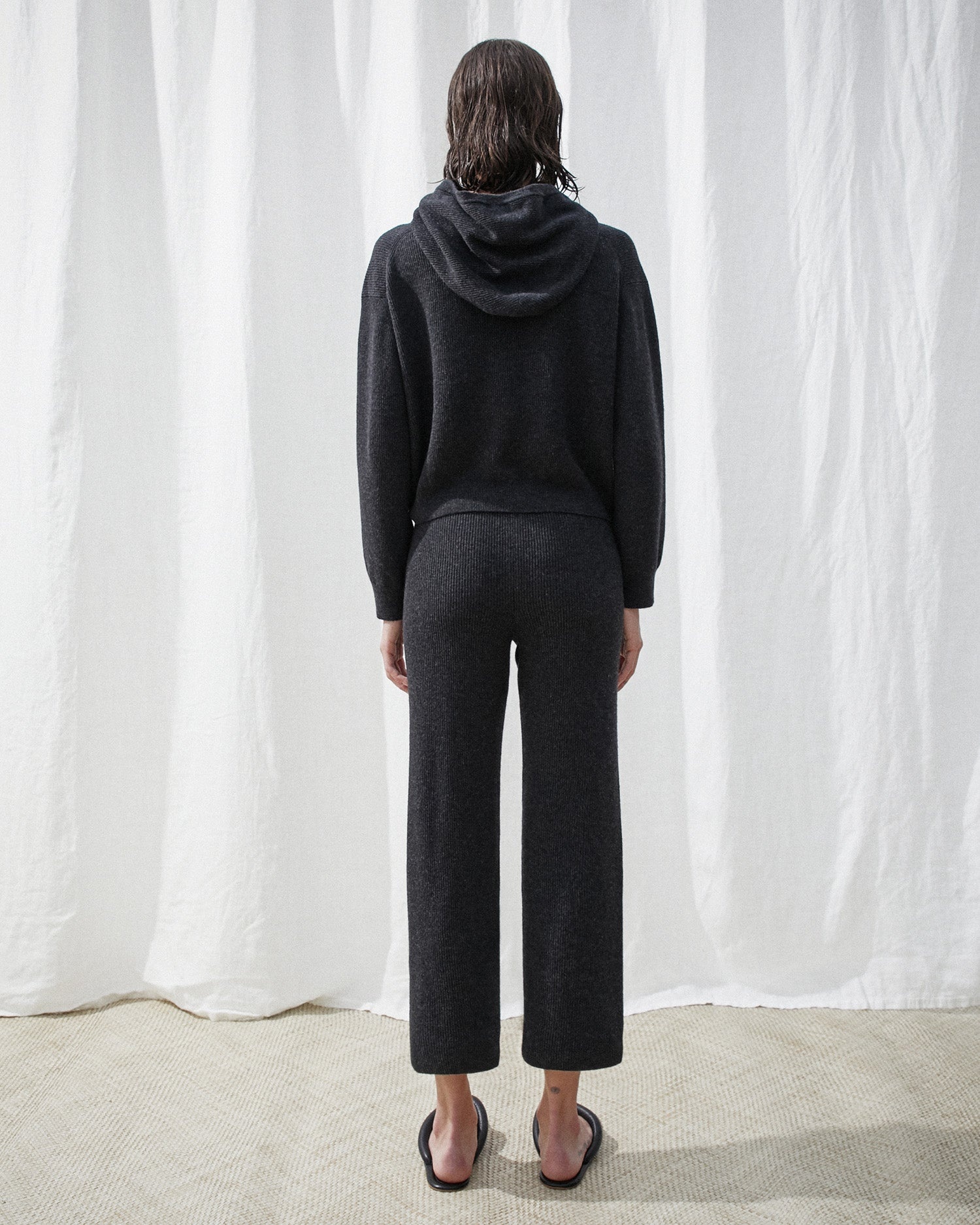 Knit Pants With Belt - 4