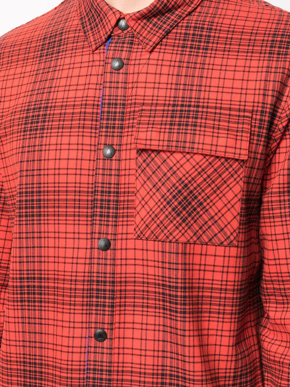 check-print long-sleeved shirt - 5
