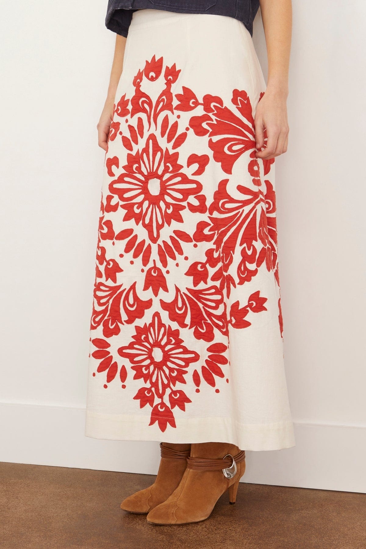 Liliana Applique Midi Skirt in Red - 3
