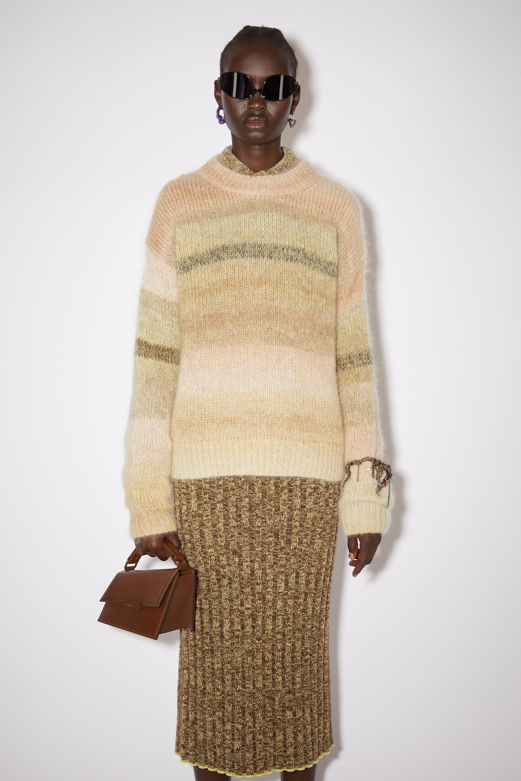 Crew neck jumper - Warm beige/multi - 2