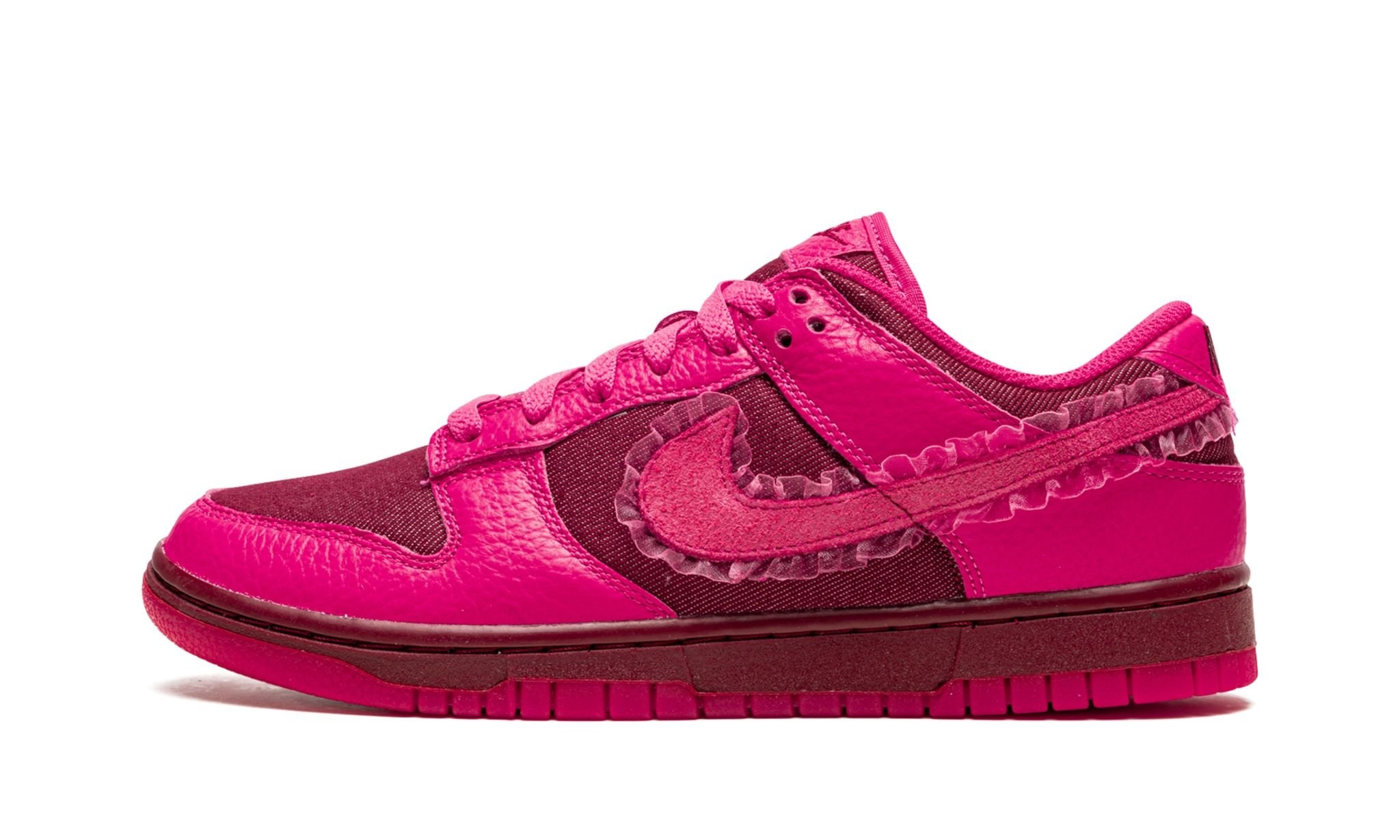 Dunk Low WMNS "Valentine’s Day" - 1