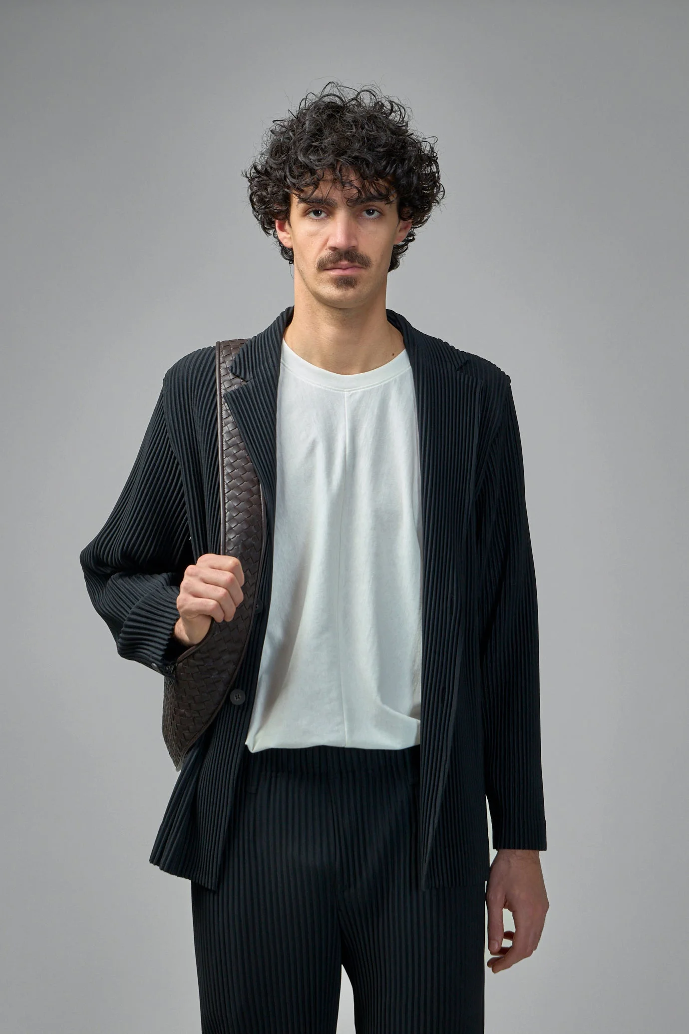 Mens Basics Shirt - 1