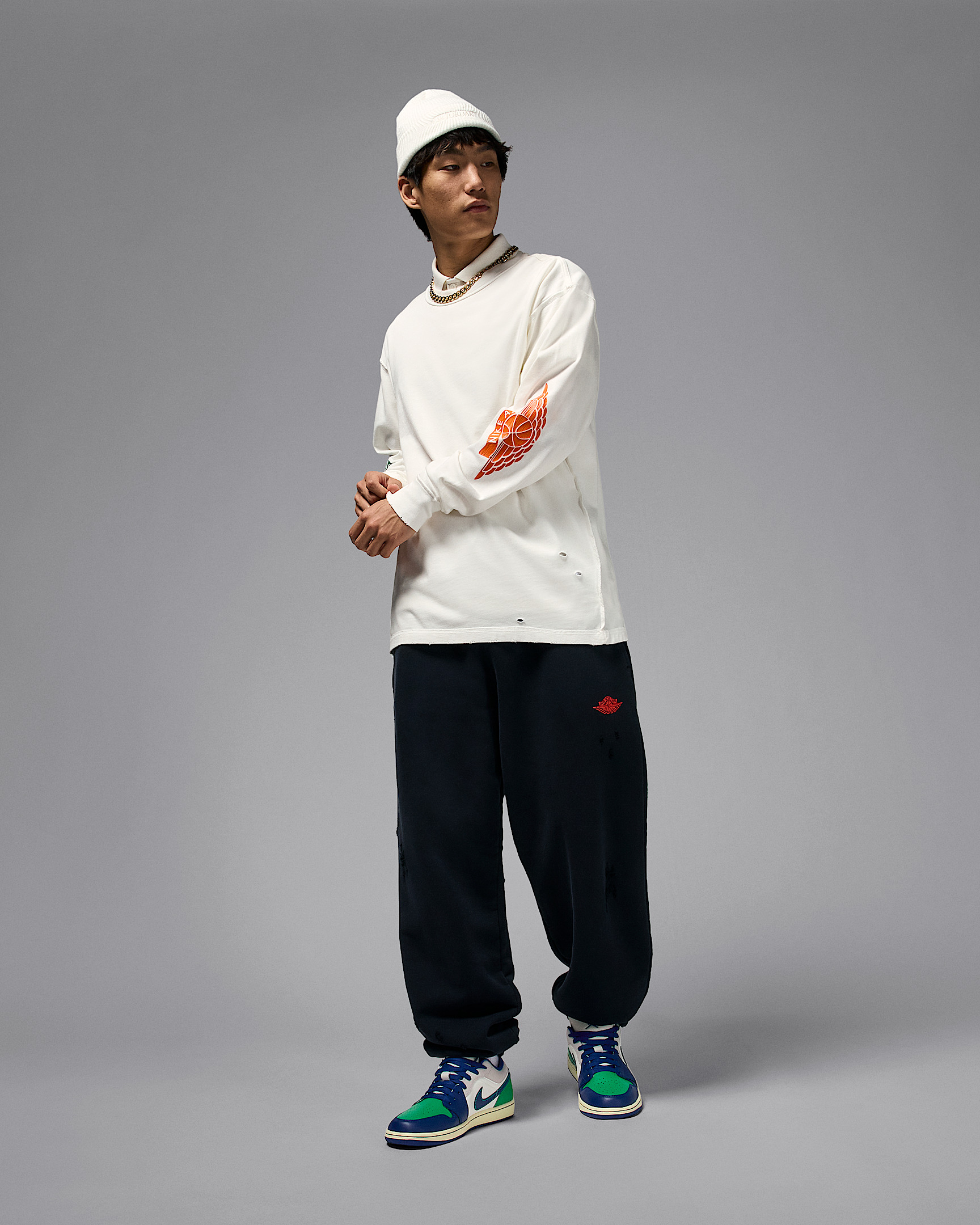Air Jordan 1 Low Men's Shoes - 9