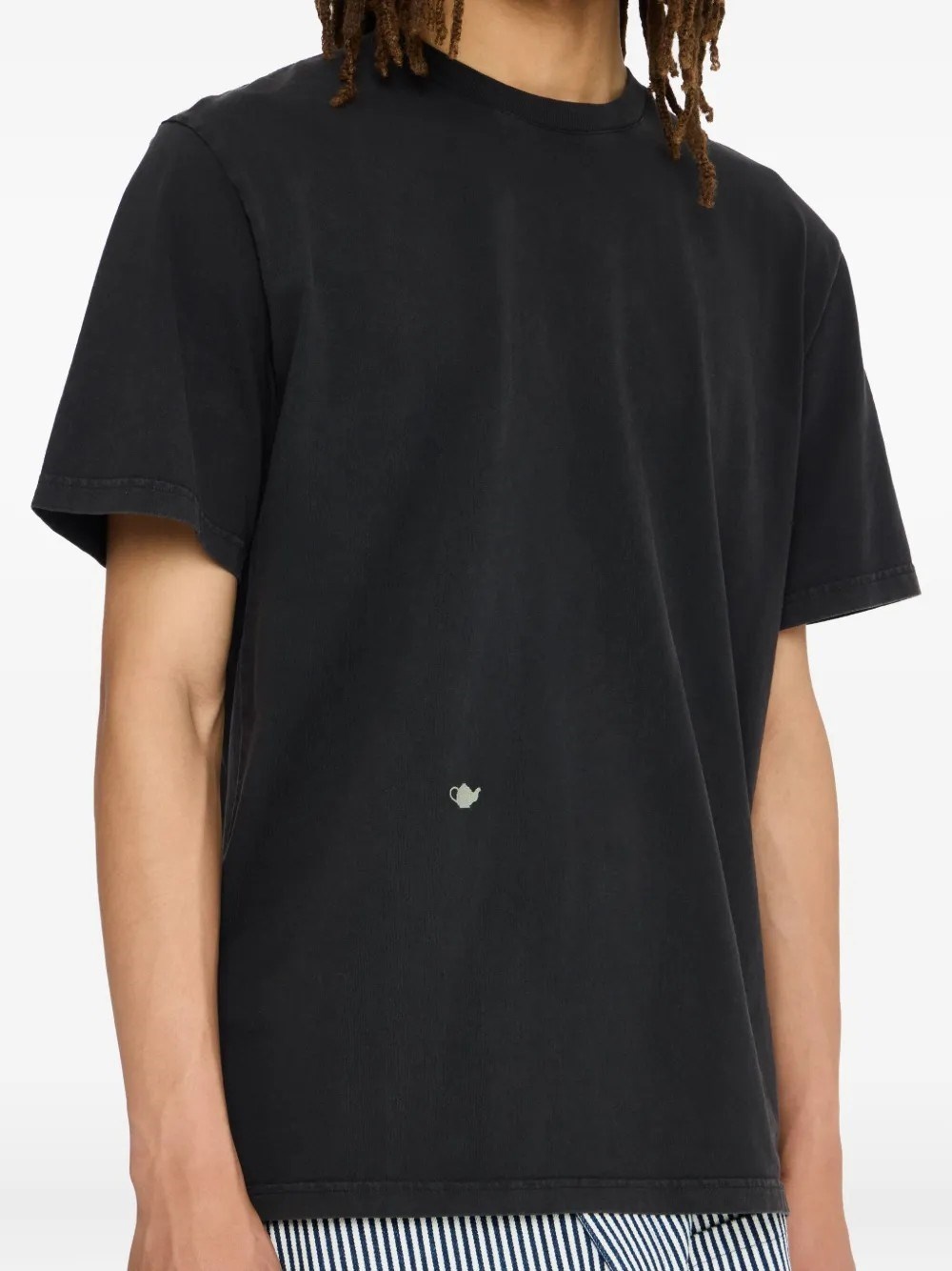CONTRAST EMBROIDERY TEE - 4