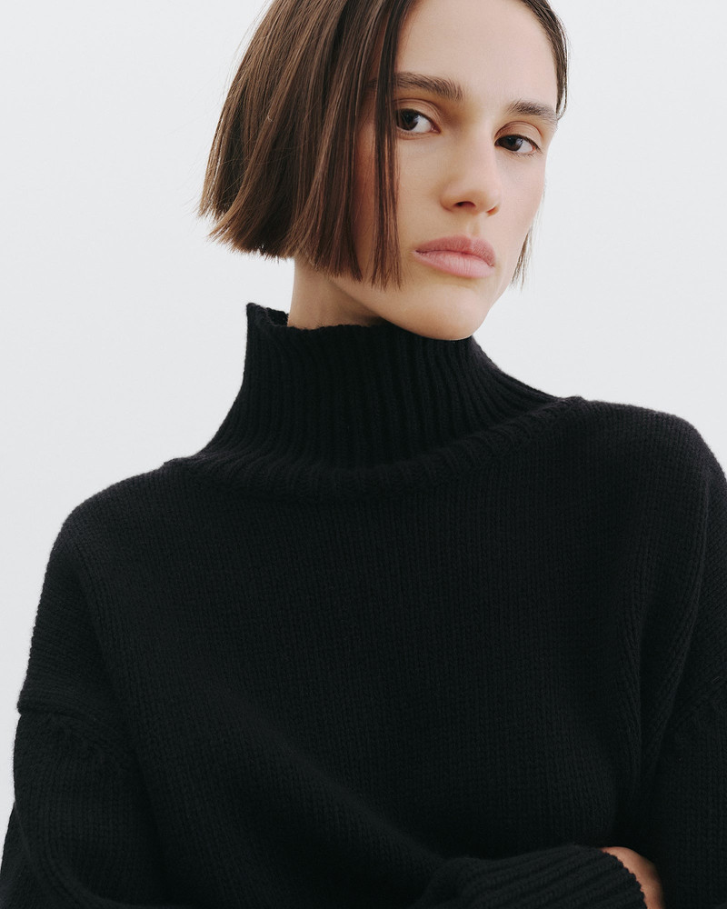 OMAIRA SWEATER 3