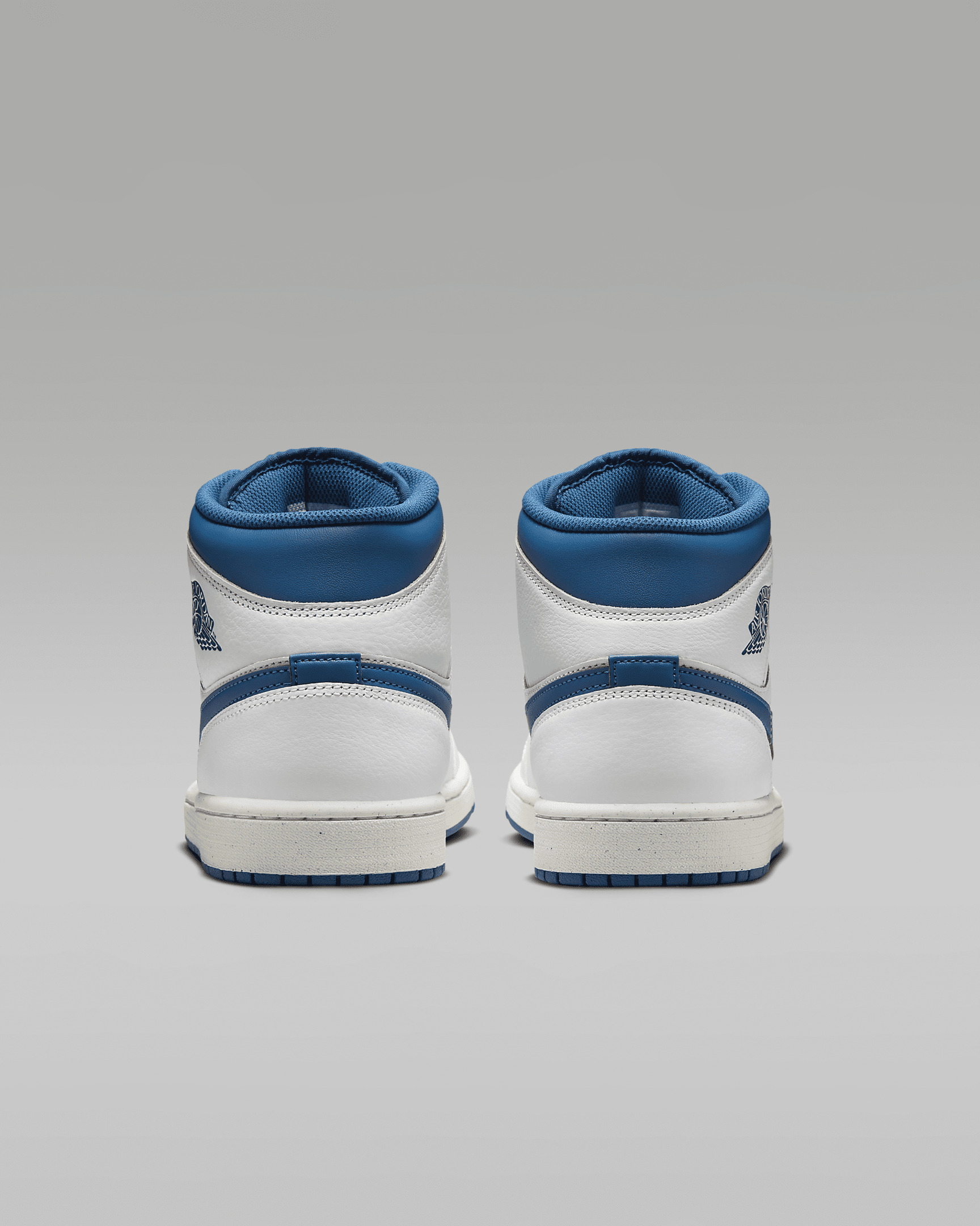Men's Air Jordan 1 Mid SE Shoes - 6