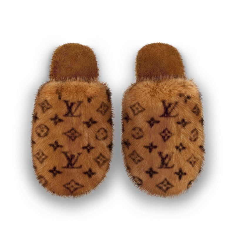 Lv Suite Flat Mule 4
