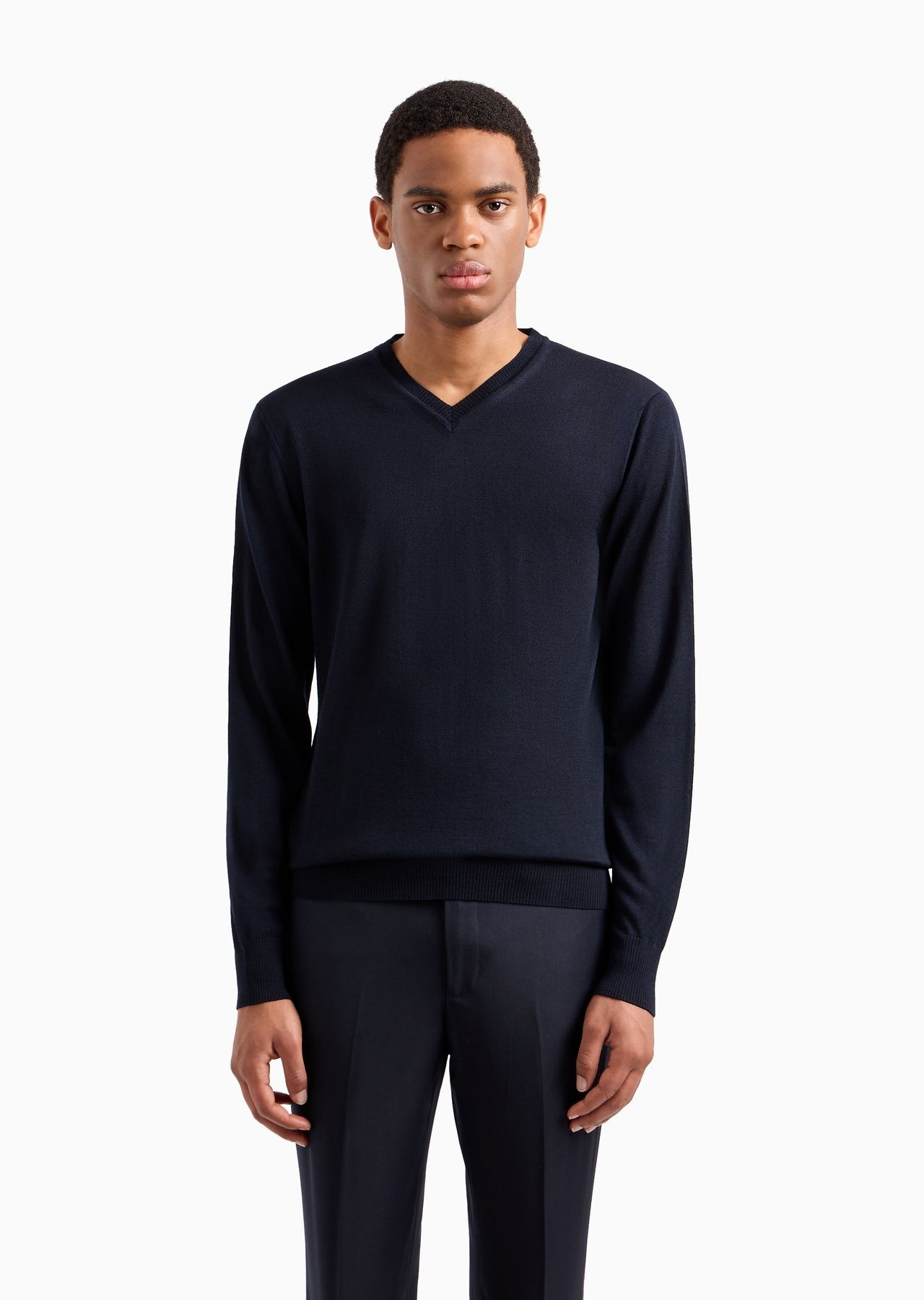 Pure virgin wool V-neck jumper - 2