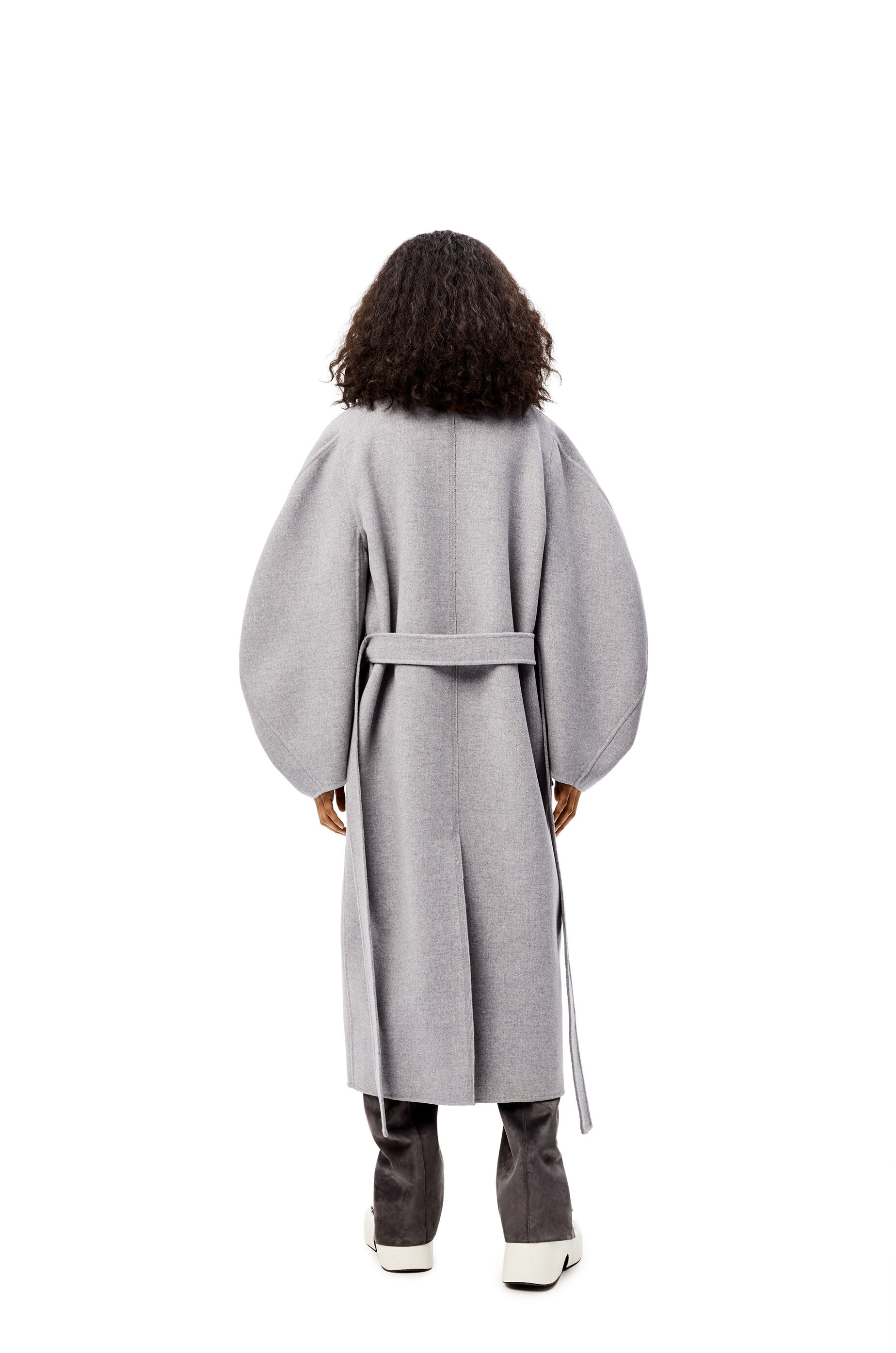 Circular sleeve belted coat in wool and cashmere - 4
