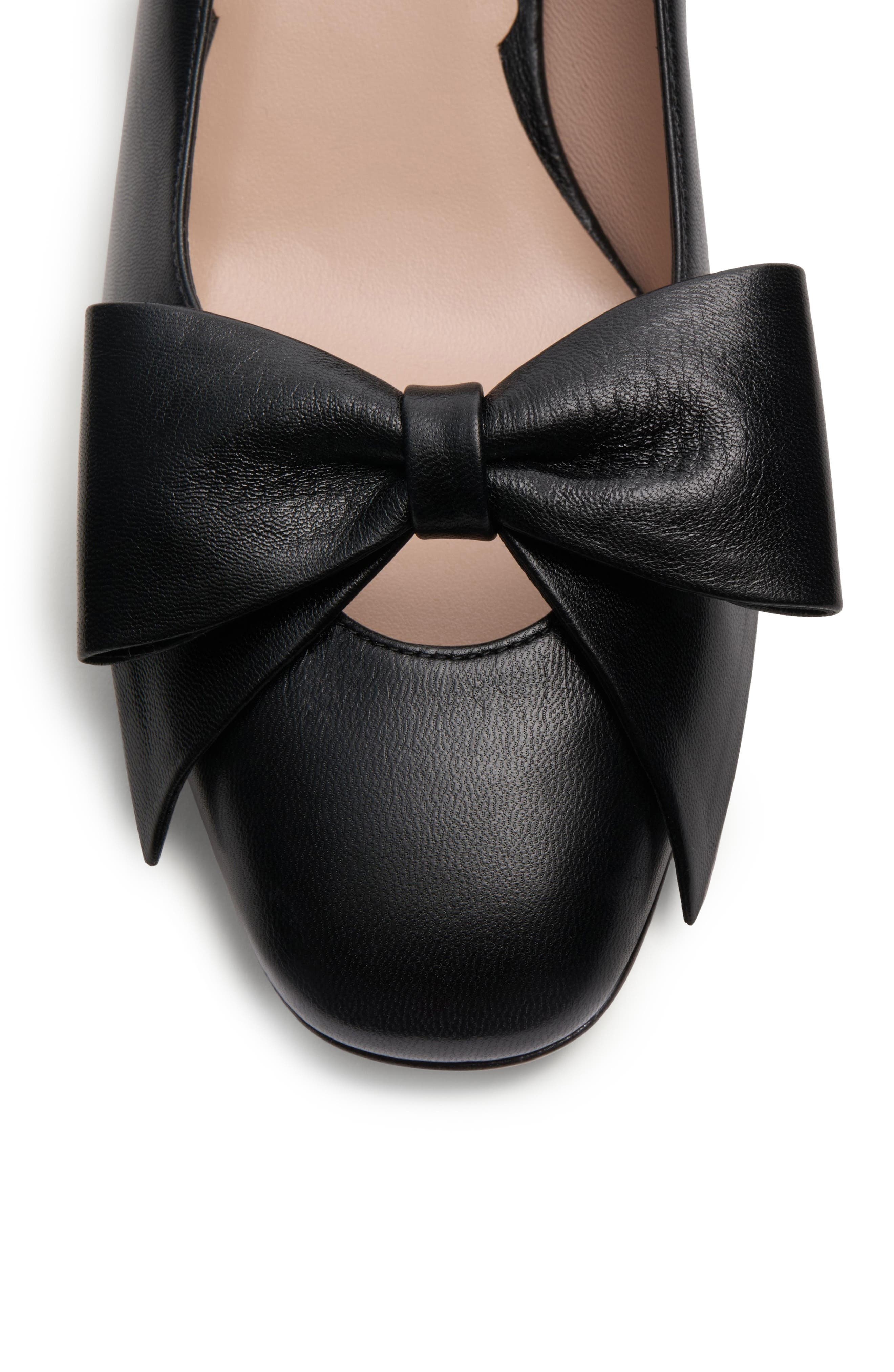 Valentino Garavani Bowow Pump in Black at Nordstrom - 6