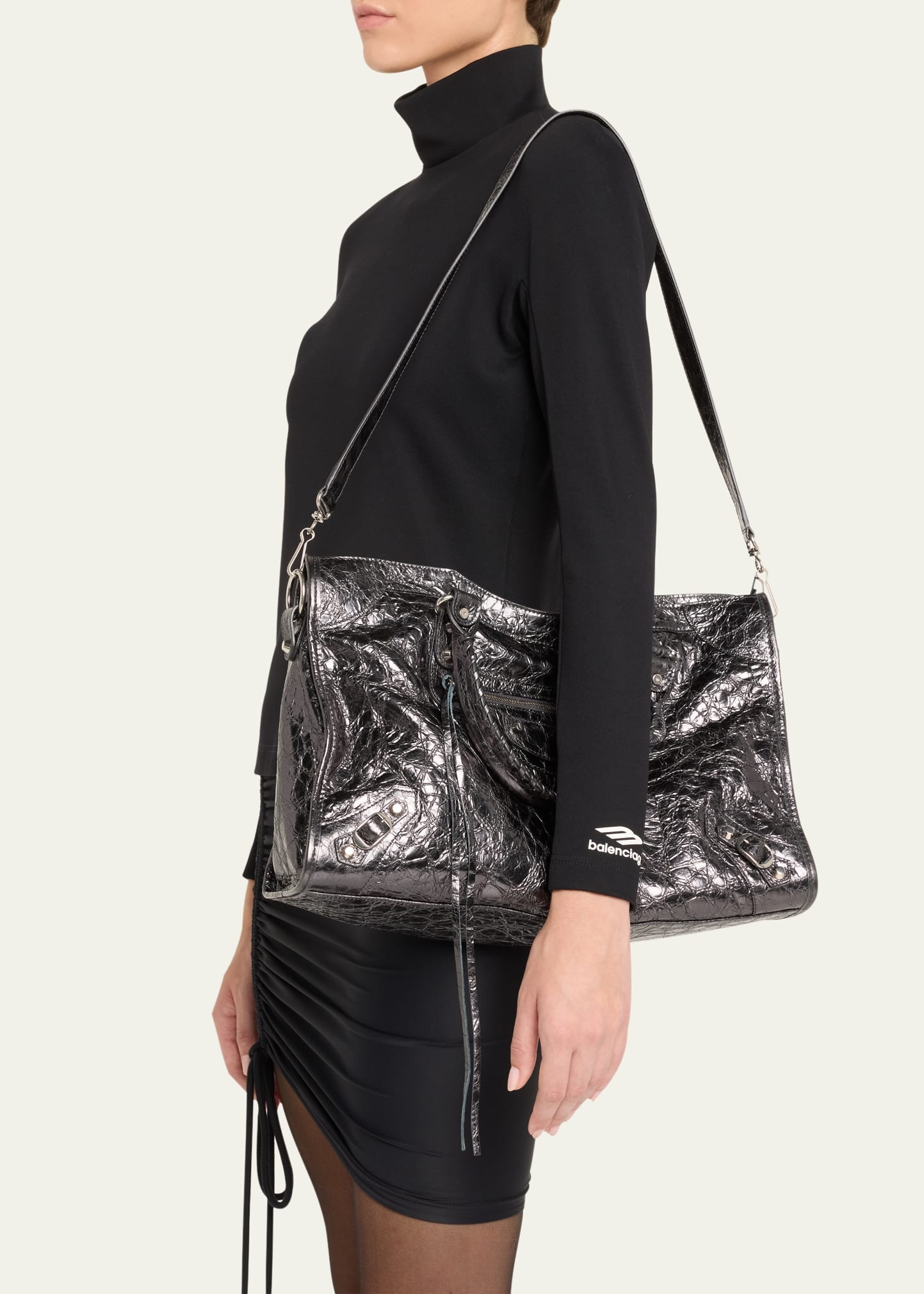 Le City Medium Metallic Leather Top-Handle Bag - 2