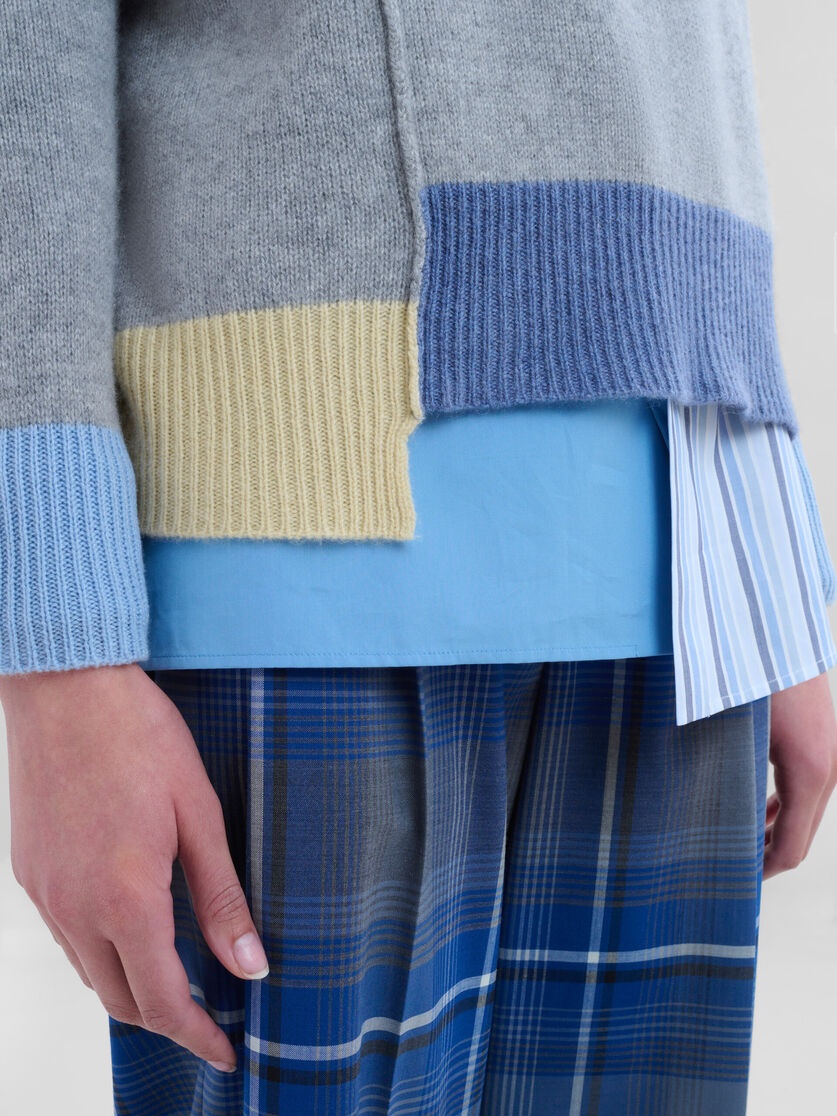 GREY COLOUR-BLOCK CASHMERE JUMPER - 4