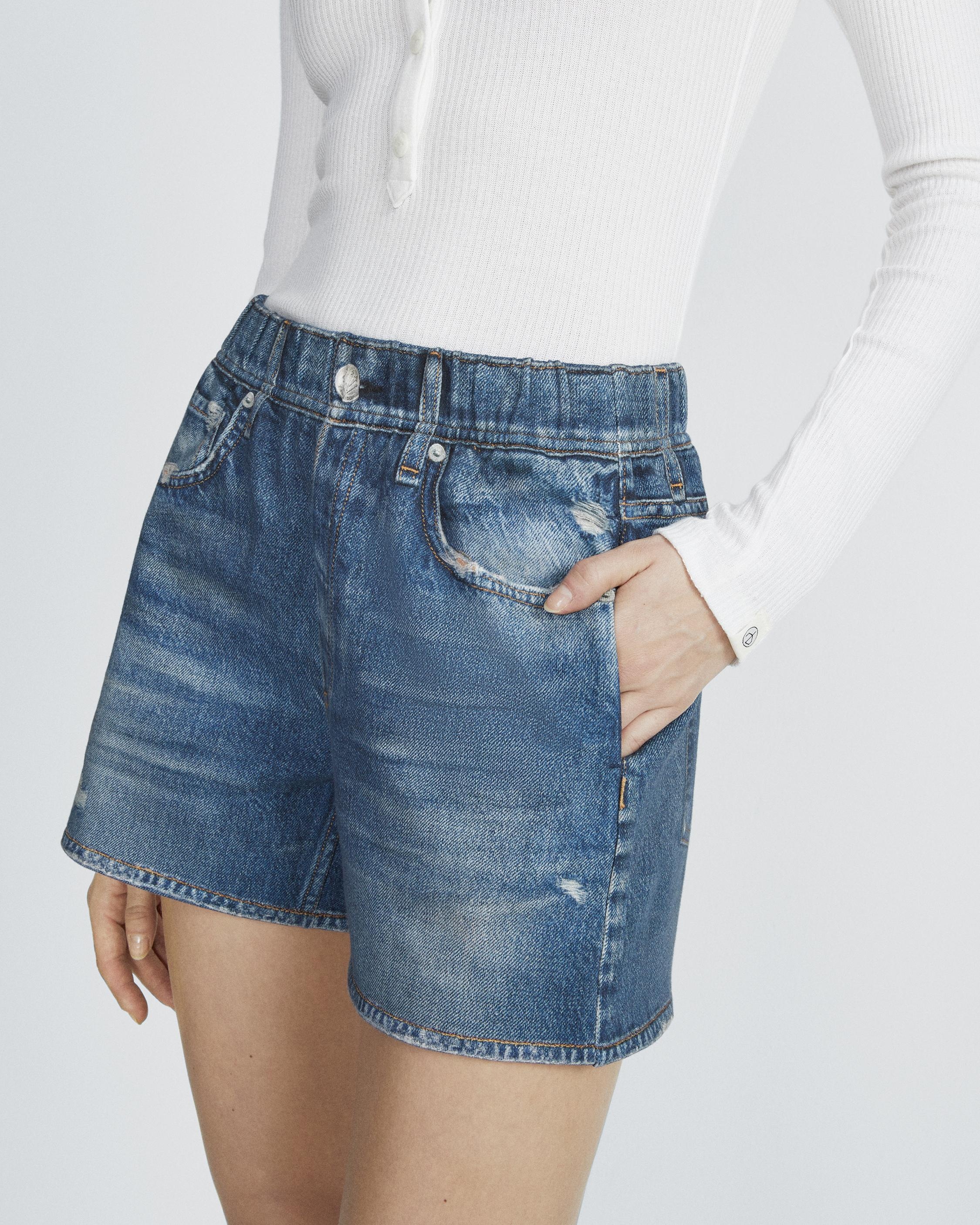 Miramar 4" Walking Short
Trompe L'oeil Cotton Short - 2