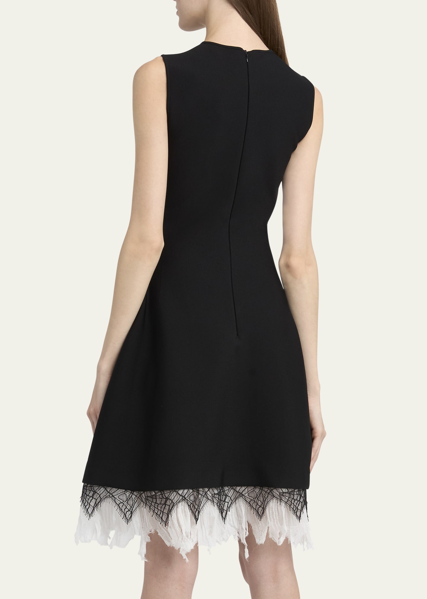 Lace-Hem Volume Sleeveless Dress - 3
