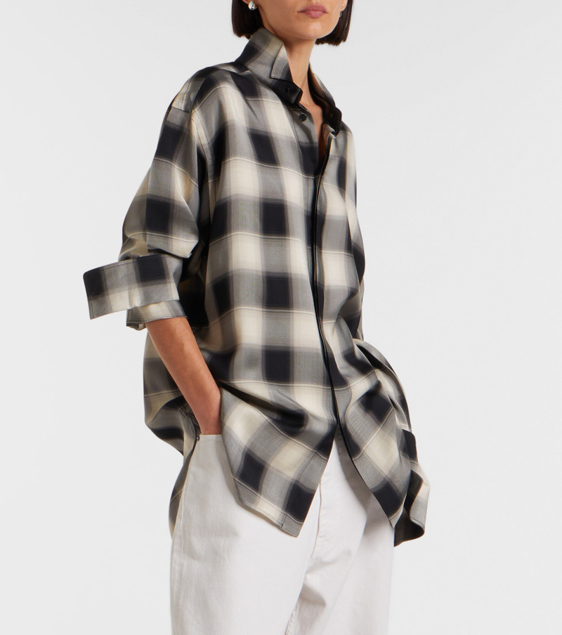Checked oversized shirt 3